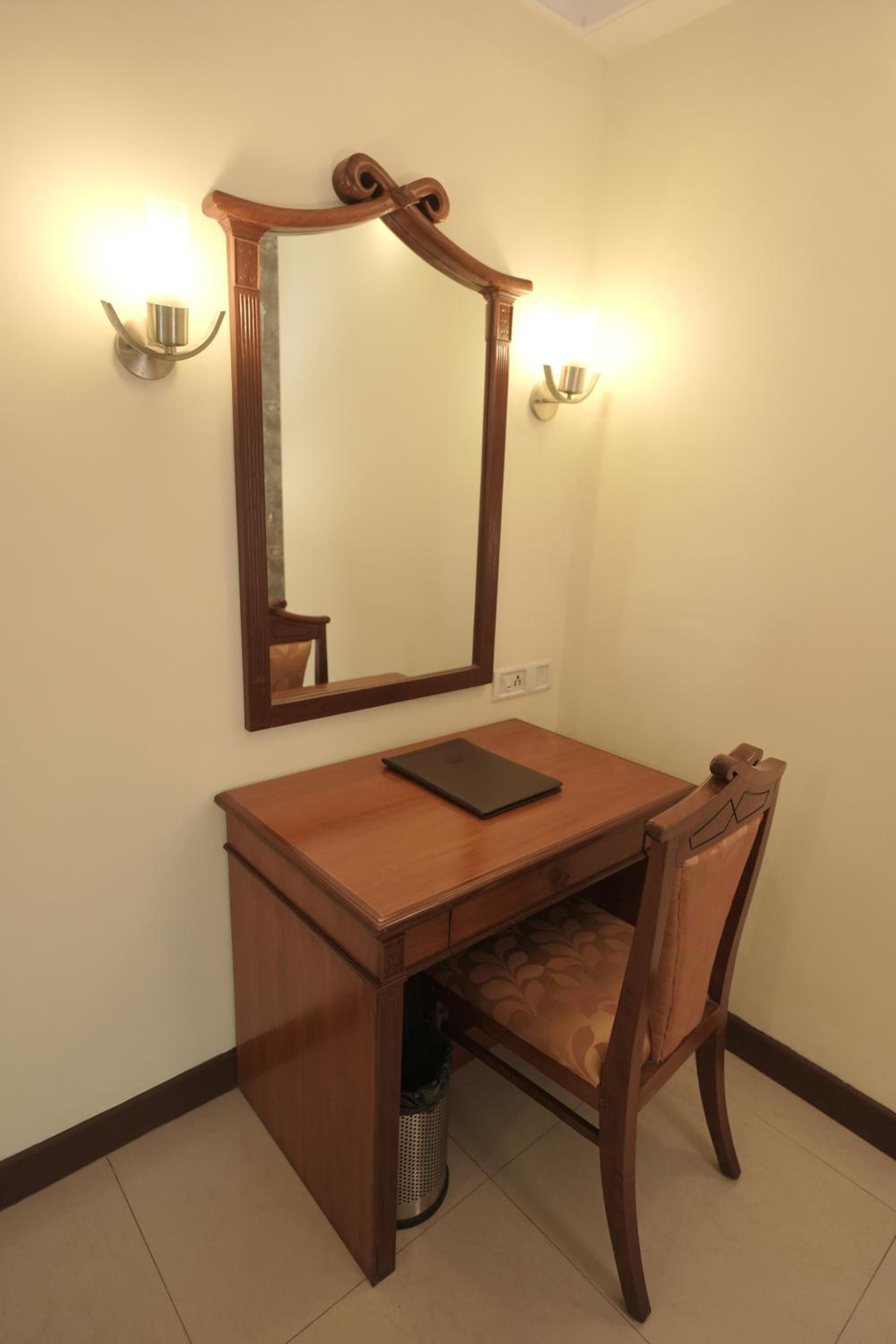 Superior King Room with 15% discount on Spa - Photo 11