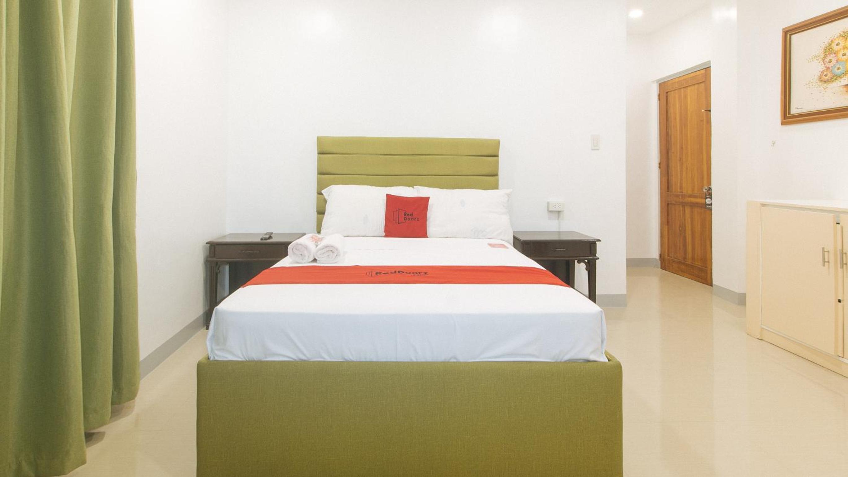 Standard Double Room - Photo 1