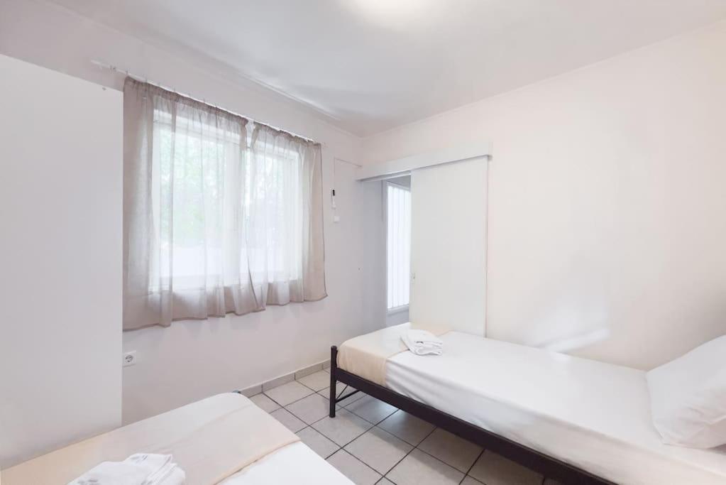 Two-Bedroom House photo 3