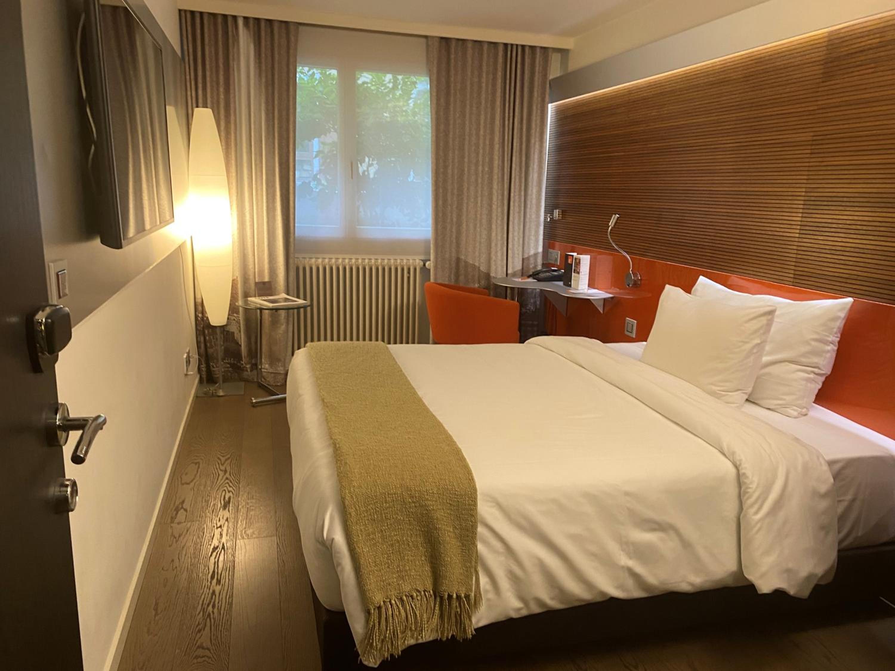 Single Room photo 1