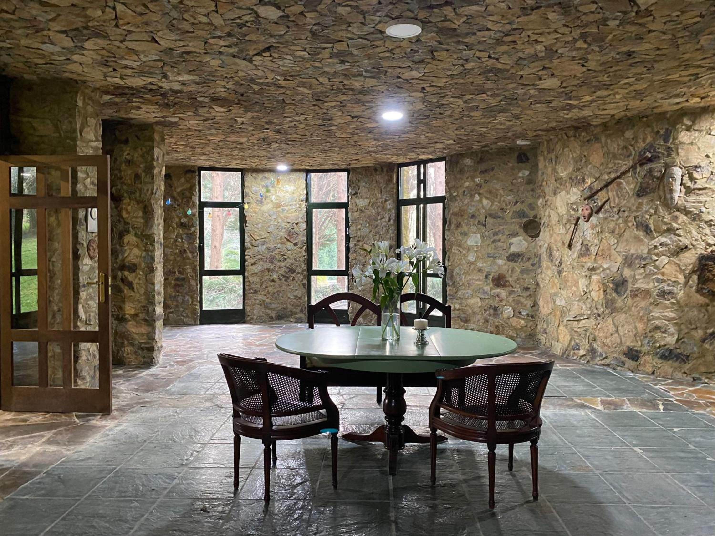 Villa photo 2
