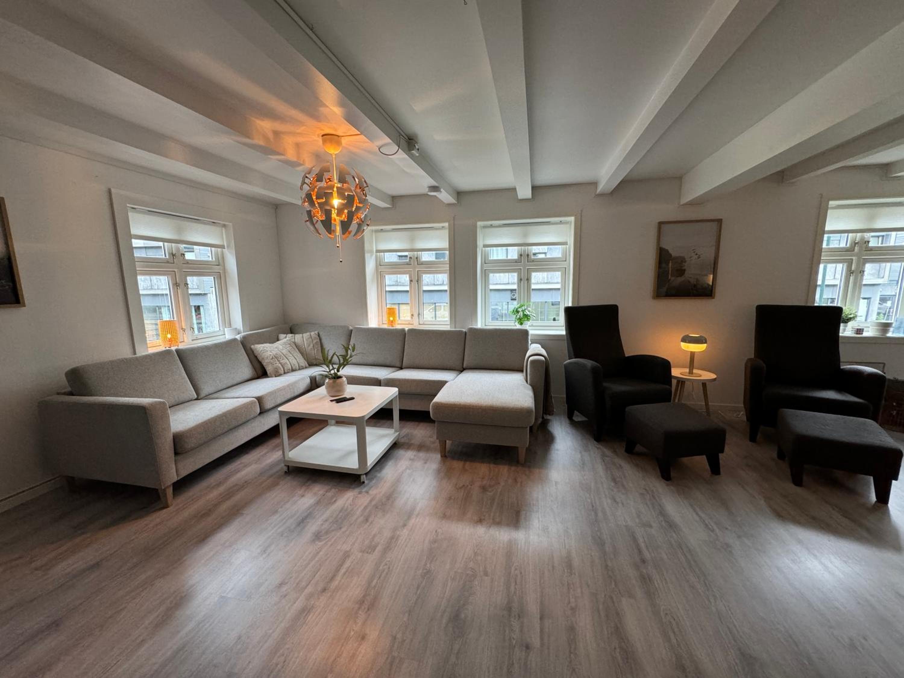 Apartment photo 1