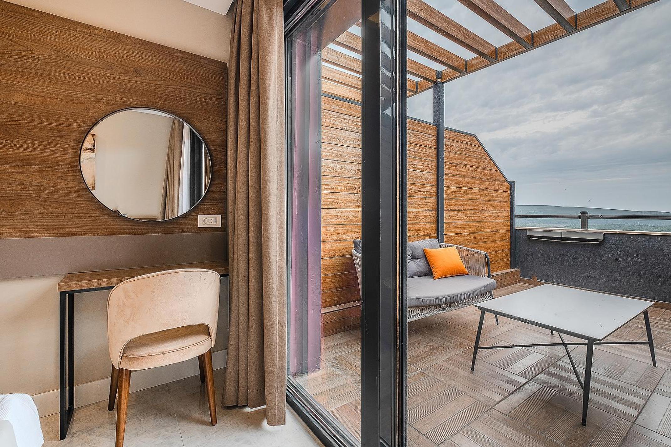Superior Room With Seaview - Photo 4