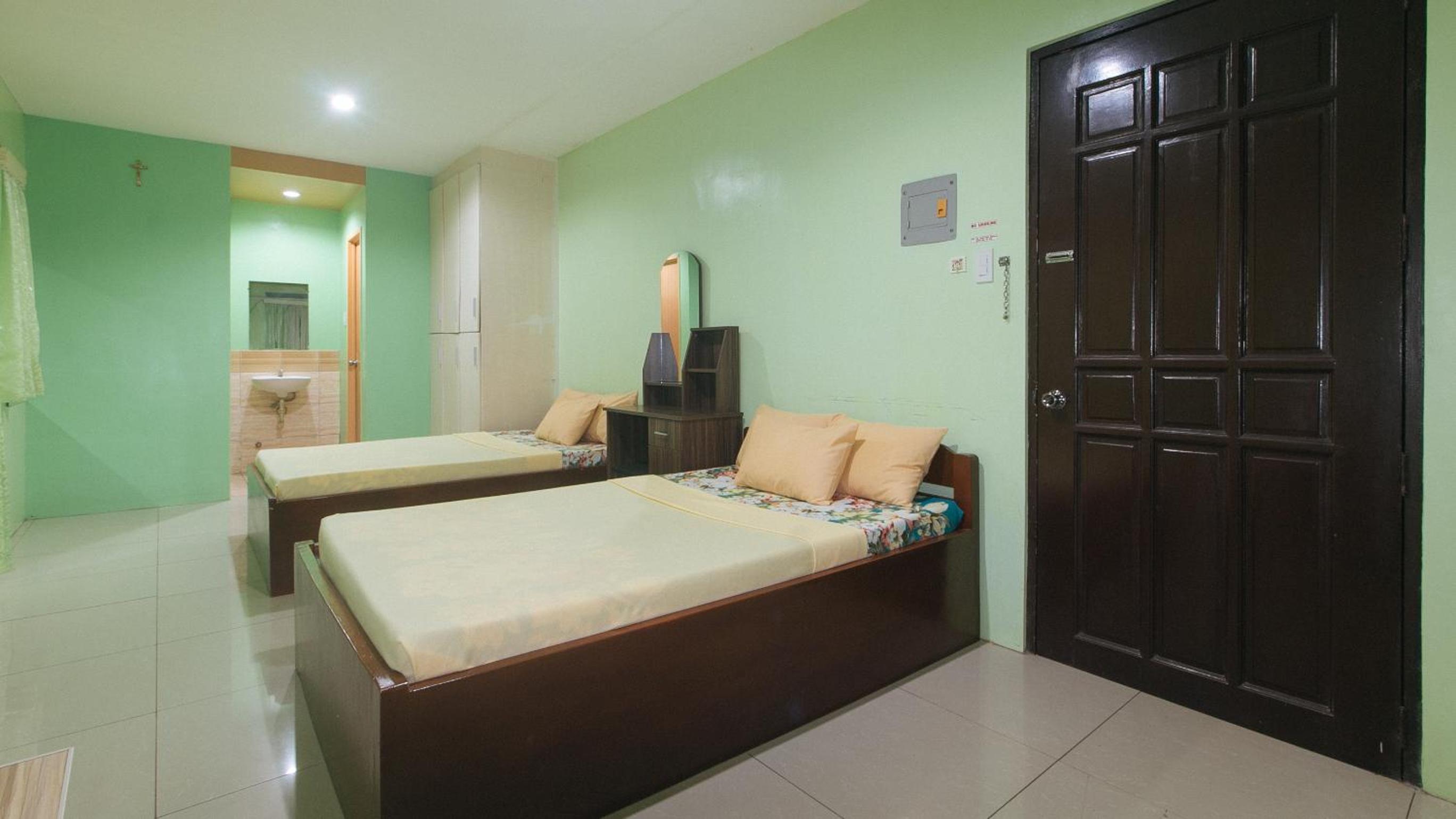 Deluxe Double Room photo 3