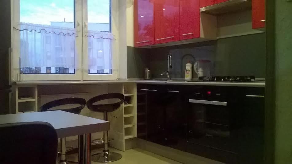 Three-Bedroom Apartment - Photo 8