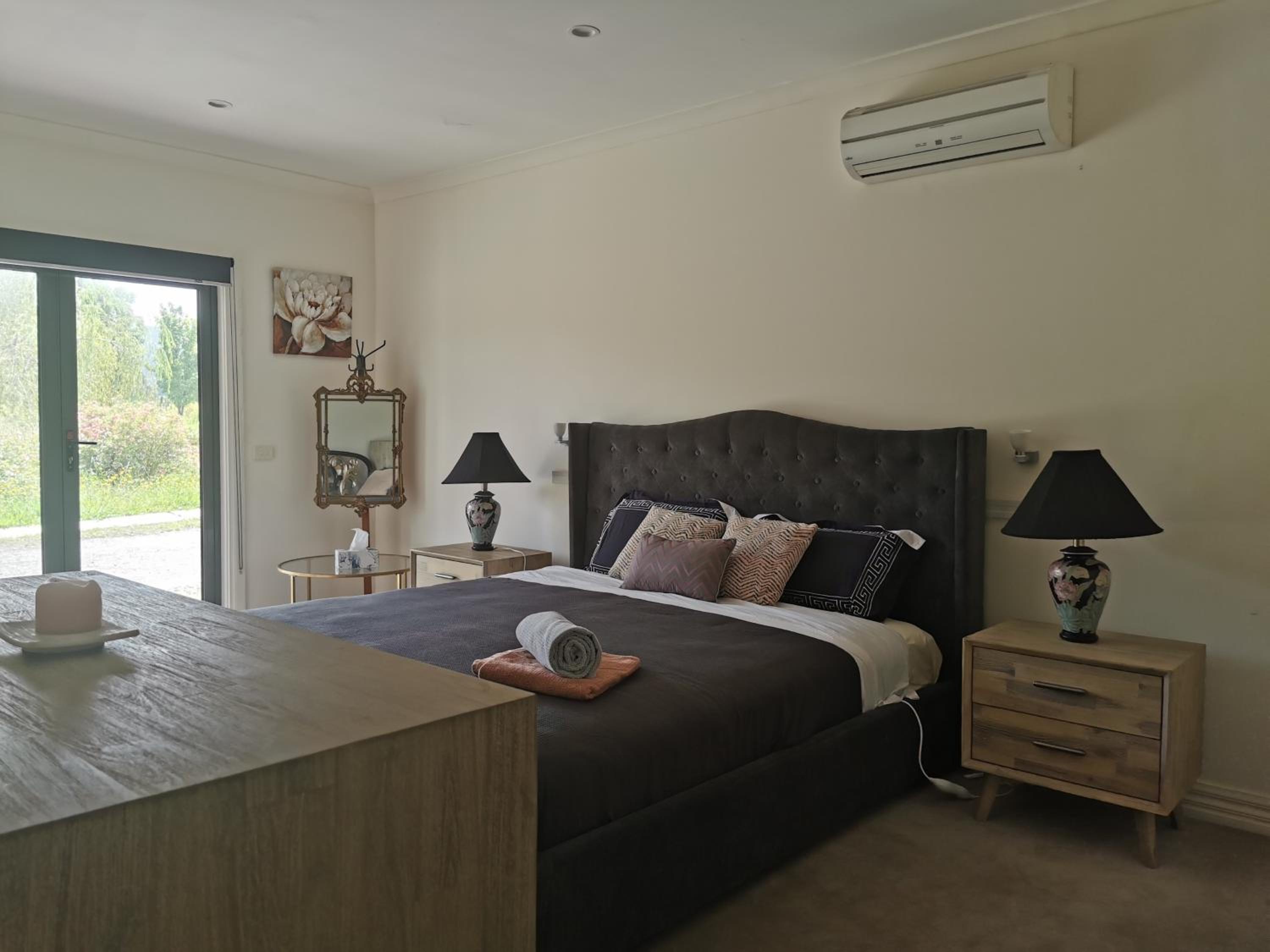 King Room with Garden View photo 1