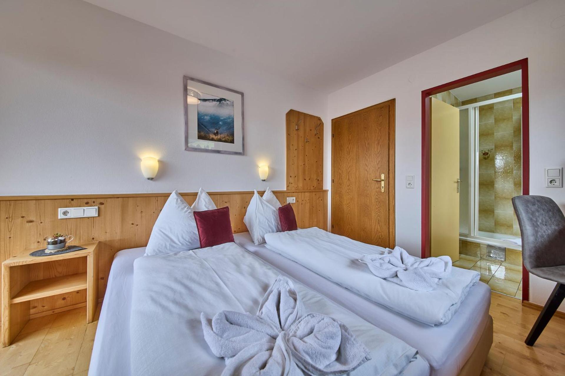 Double Room with Balcony photo 3