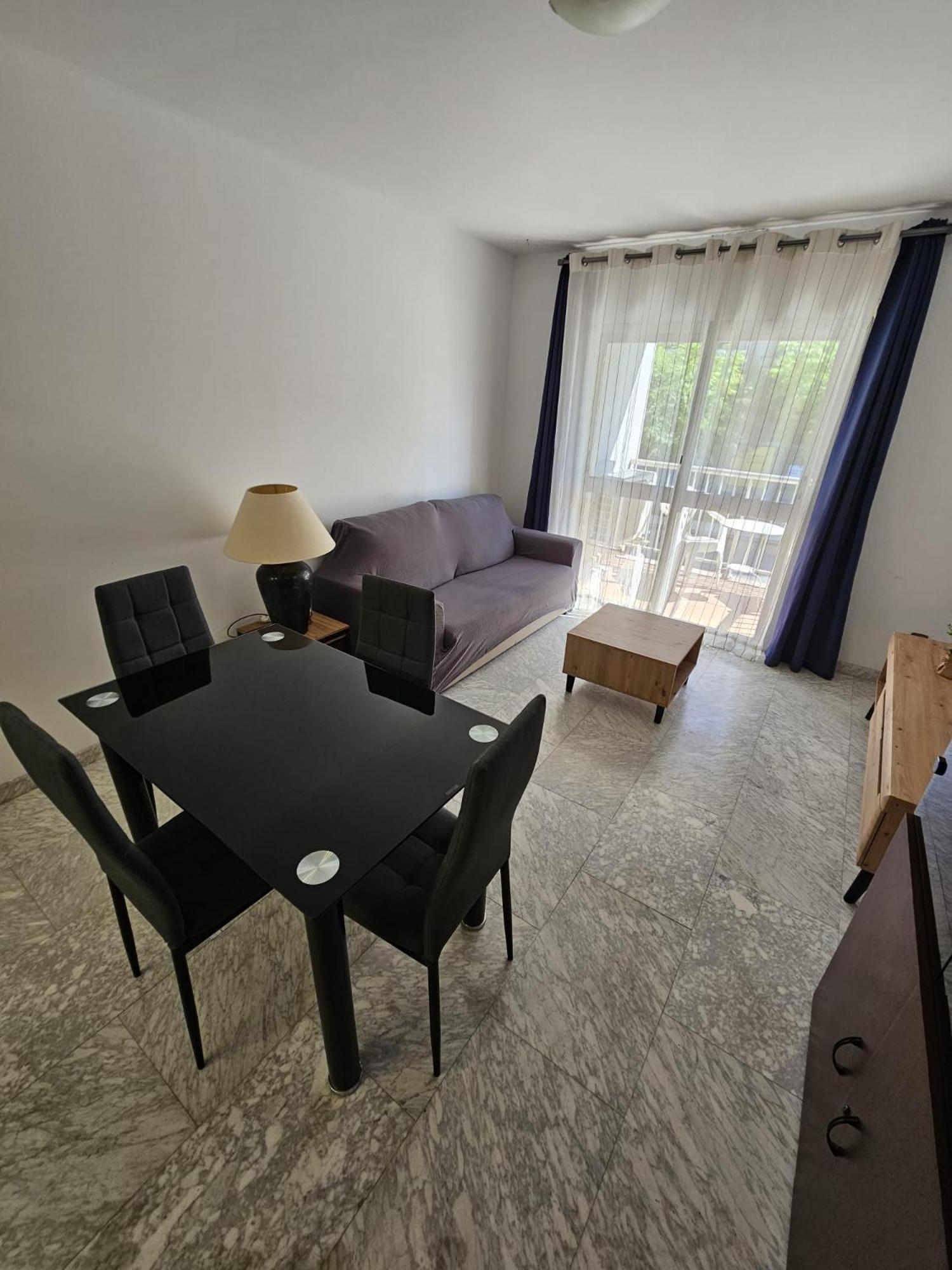 Apartamento de dos habitaciones