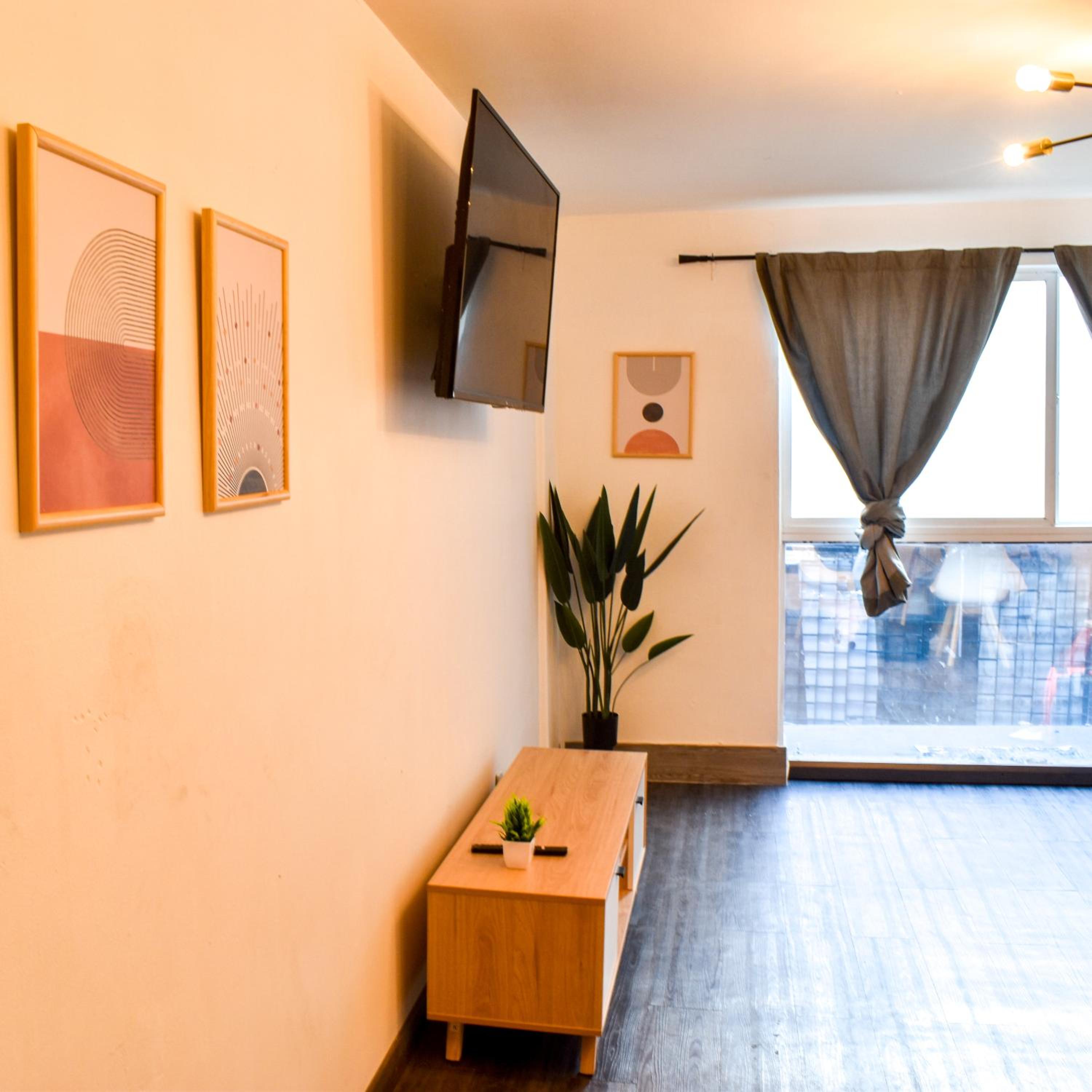 One-Bedroom Apartment