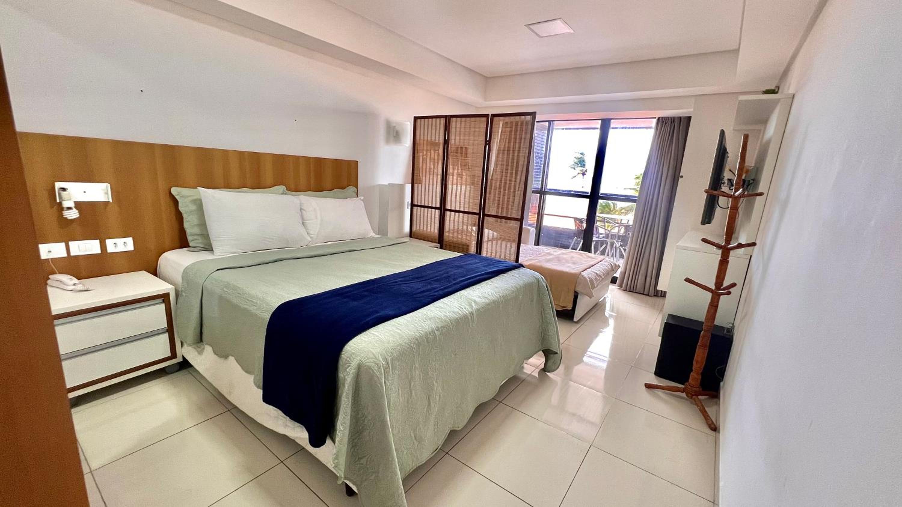 Studio Apartment with Sea View