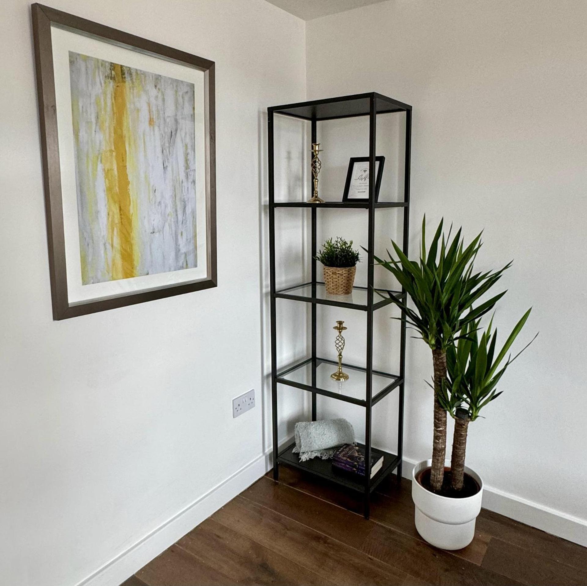 Apartment photo 2