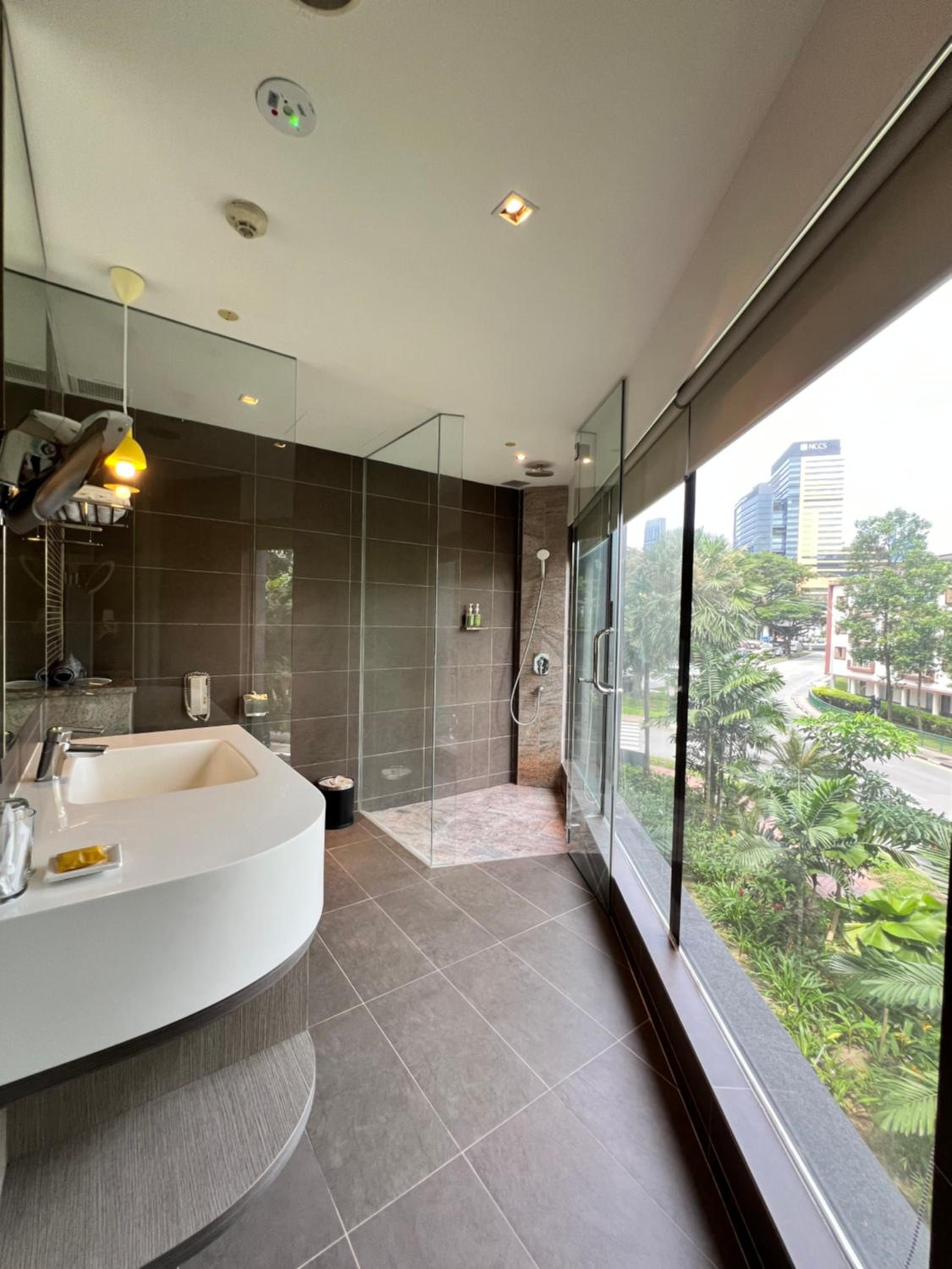Executive Suite photo 2