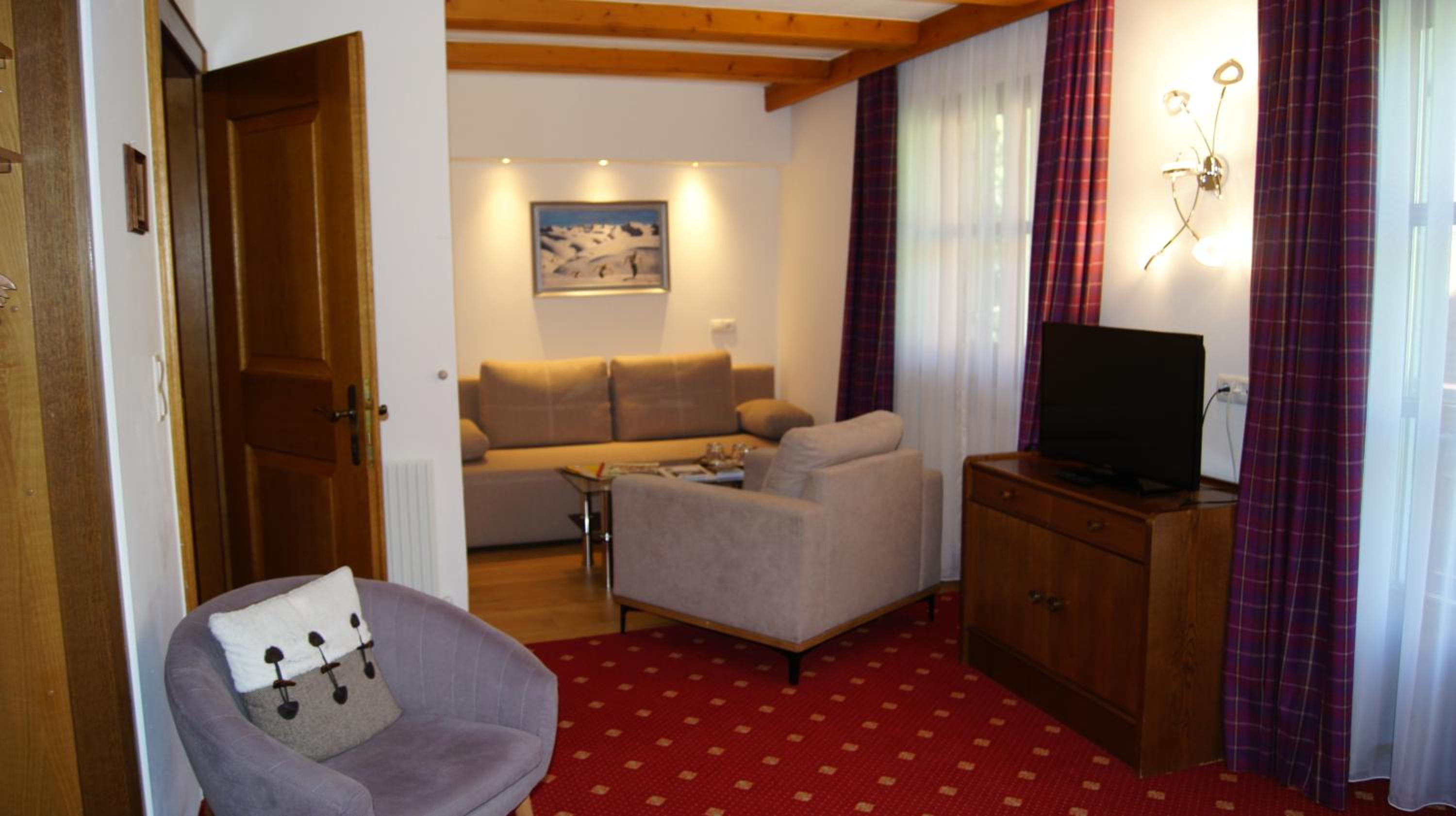 One-Bedroom Apartment - Photo 19