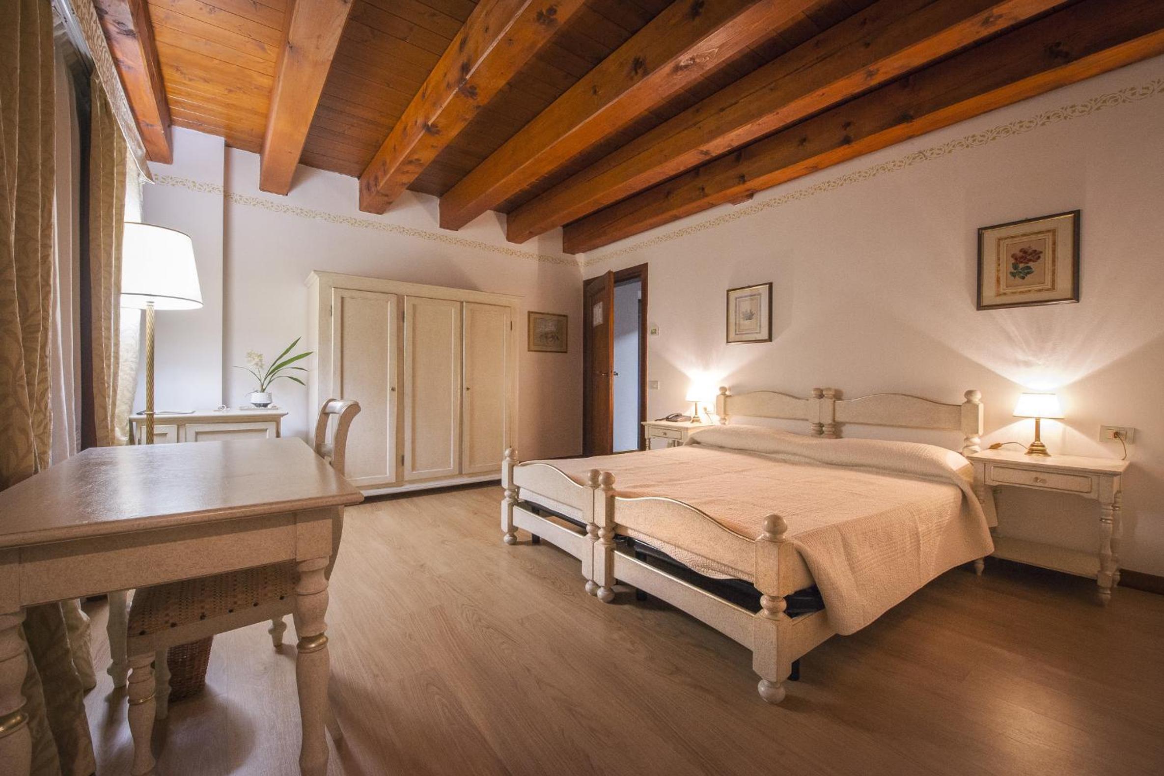 Classic Double Room - Dependance photo 1