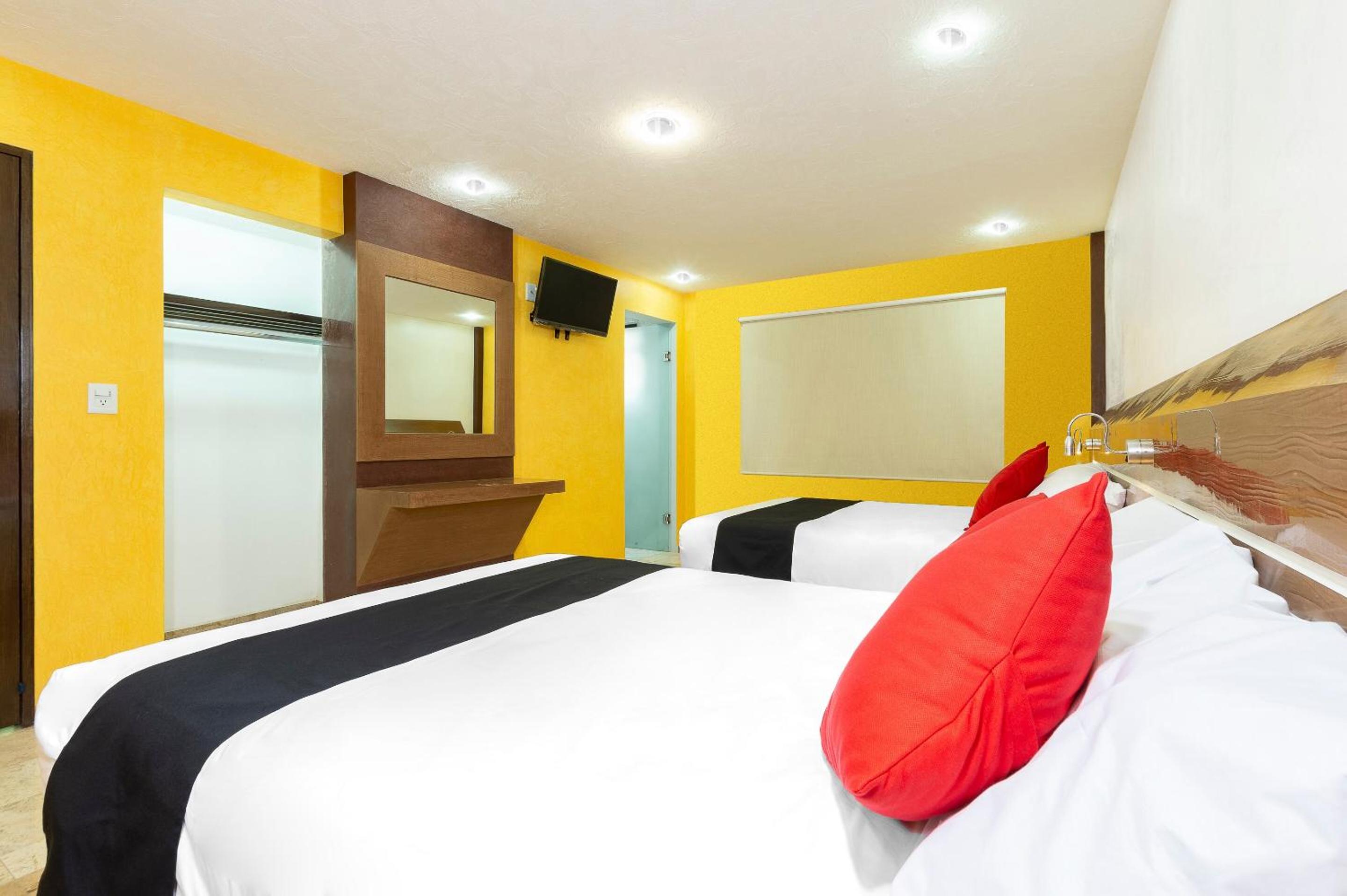 Standard Two Beds - Photo 6