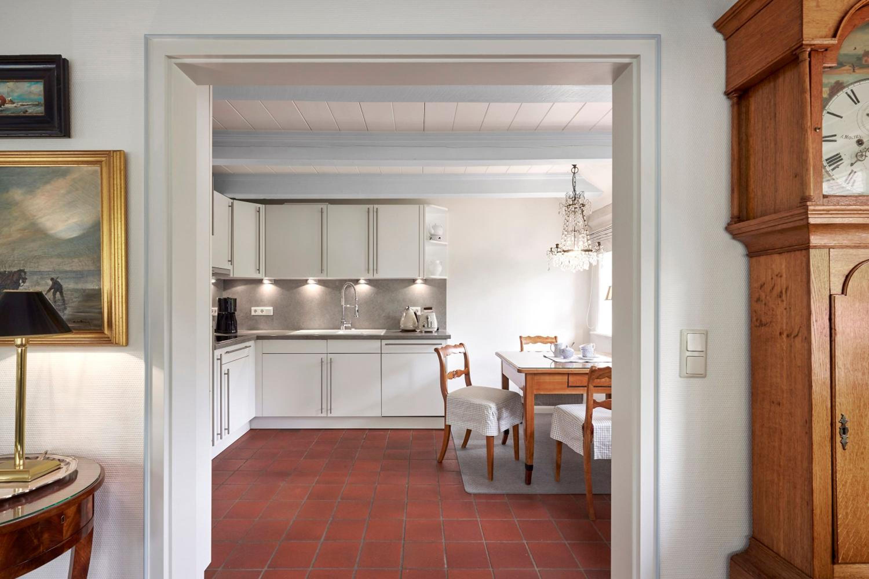 Two-Bedroom House photo 2