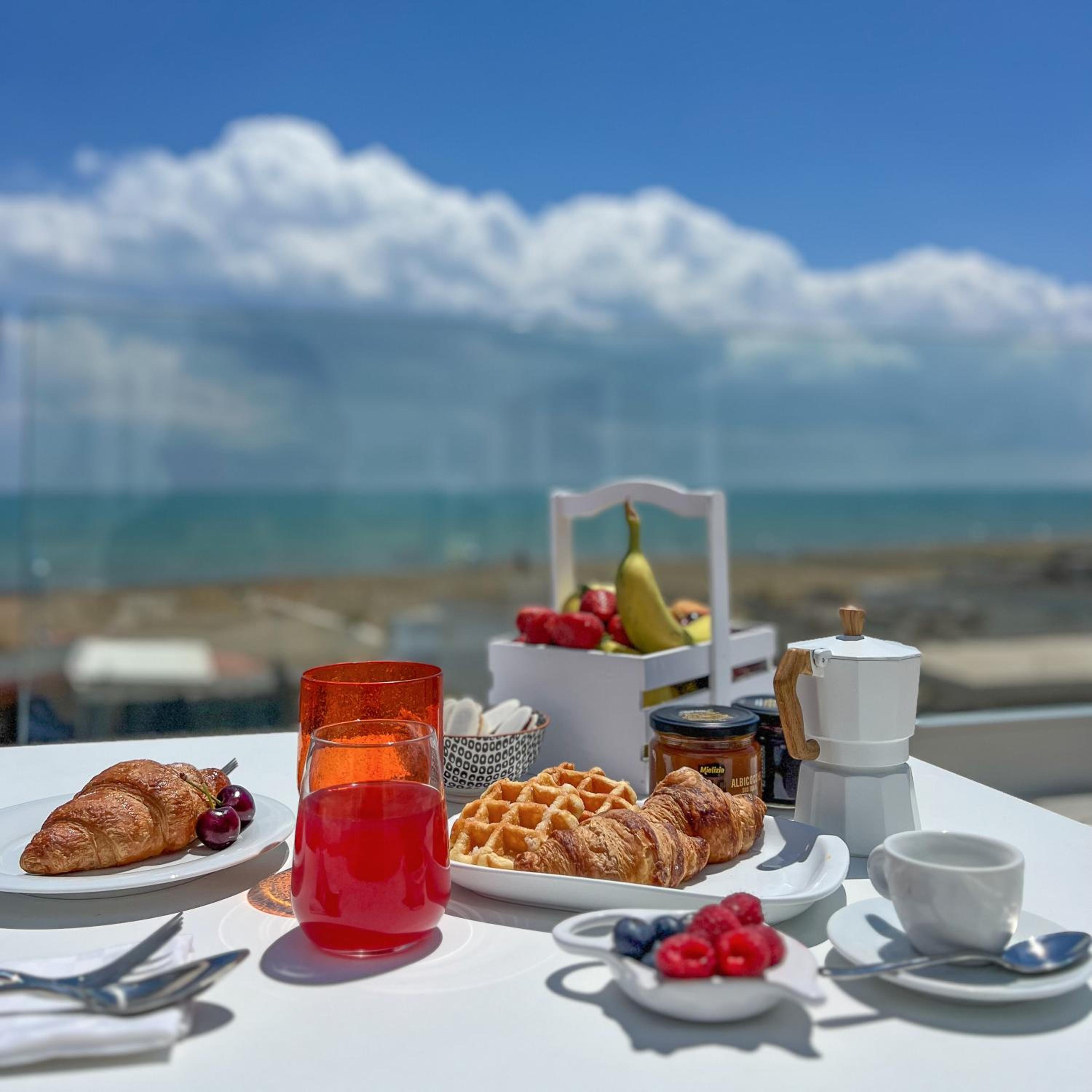 Suite with Sea View photo 2