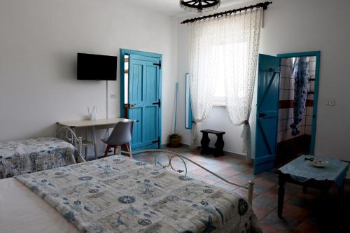 One-Bedroom House