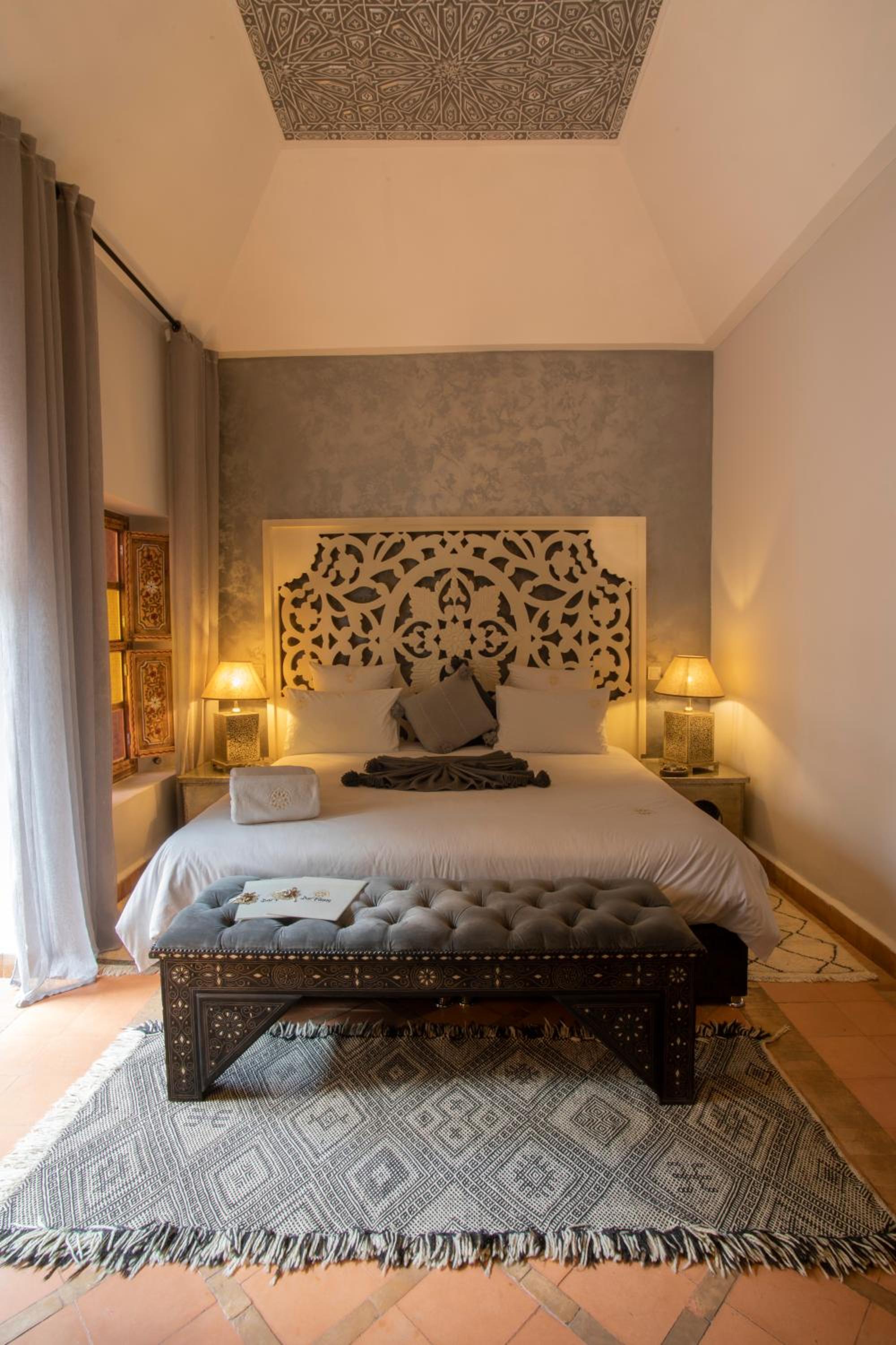 Suite - Photo 9