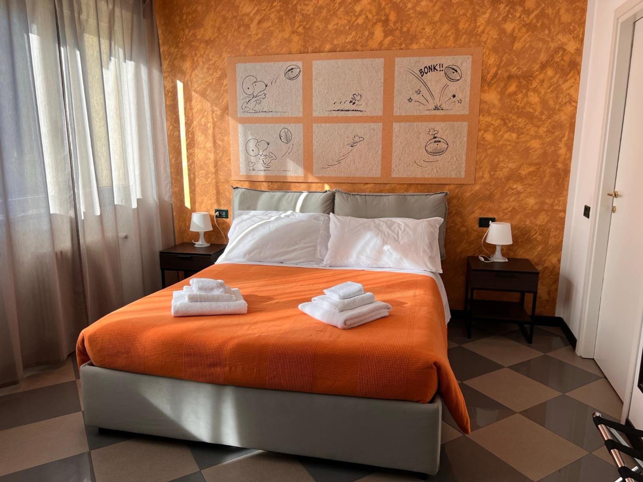 Studio Apartment with One Double Bed