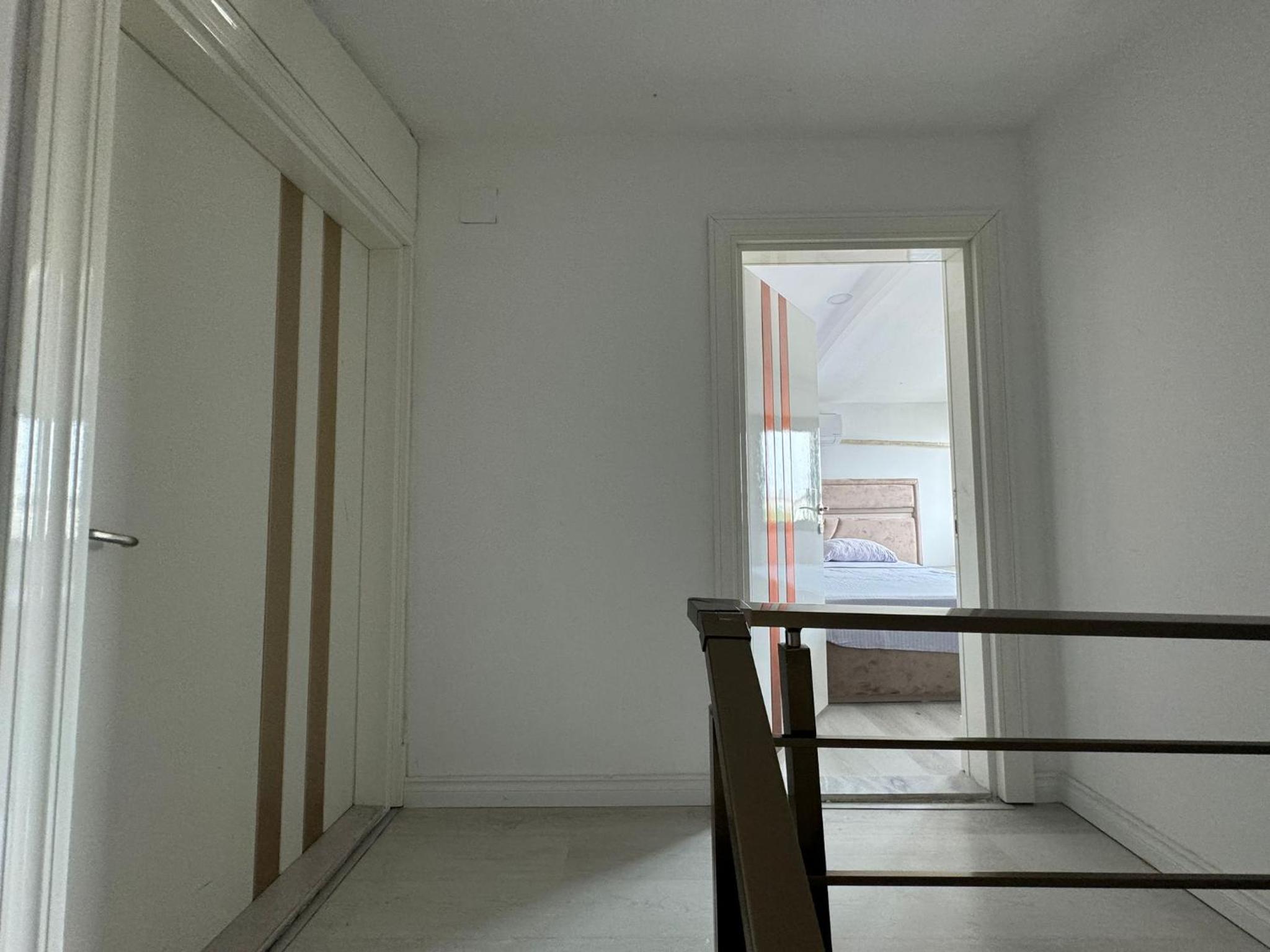 Three-Bedroom Villa photo 1