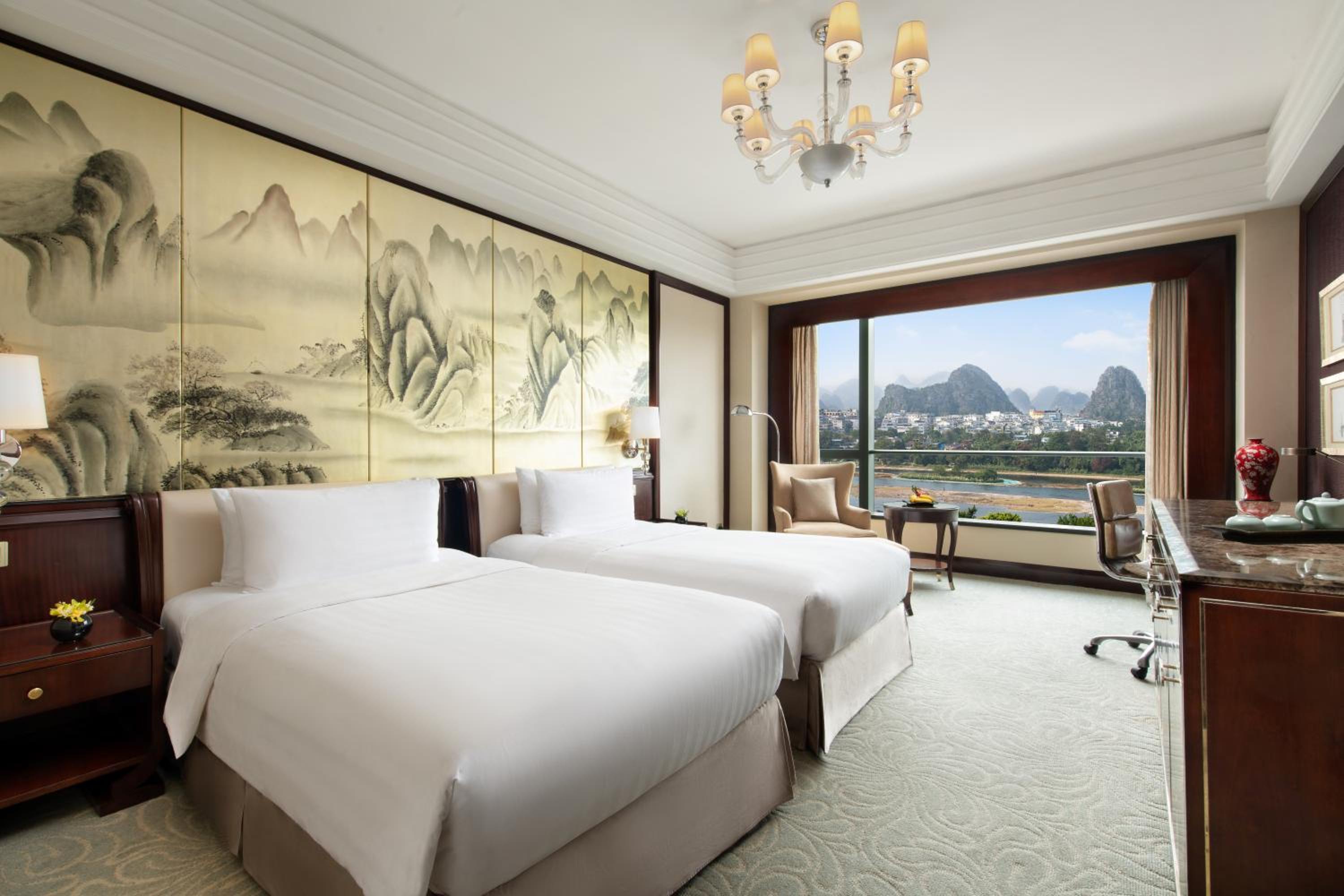 Deluxe Twin Room with River View - Photo 1