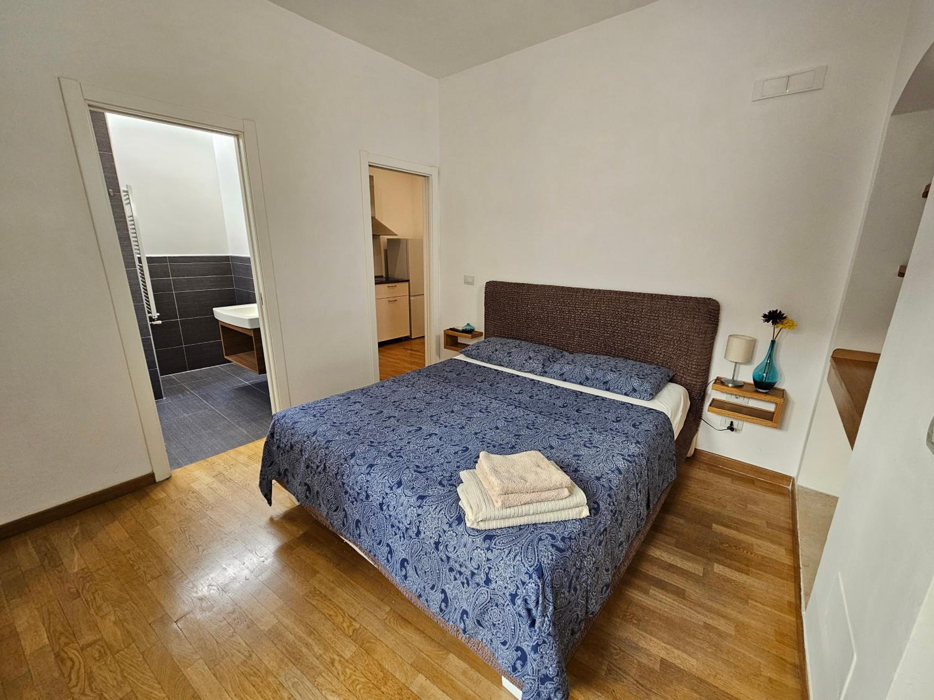 Double Room with Private Bathroom