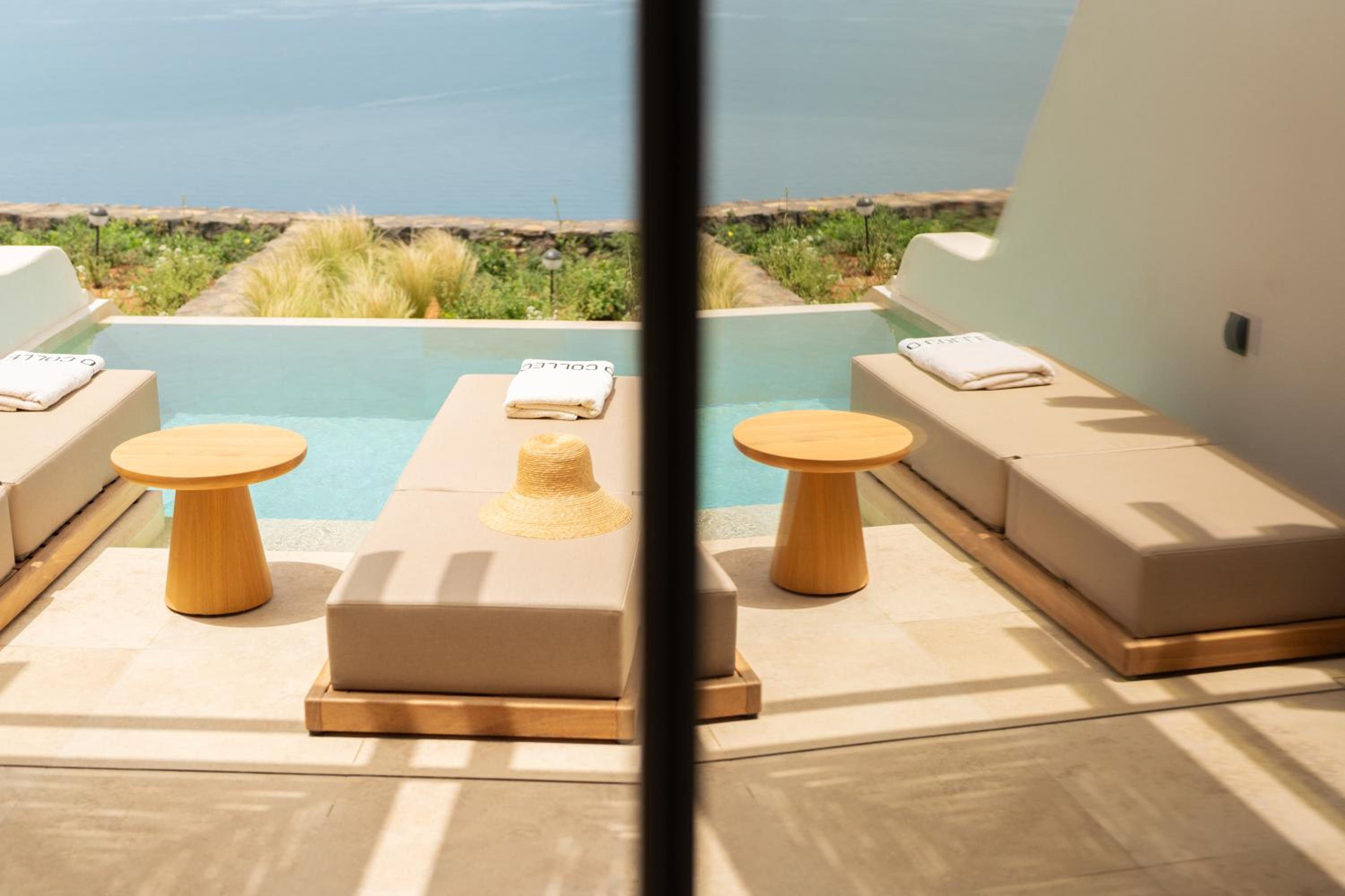 Unwind Sunset & Sea View Junior Suite with Pool - Photo 3