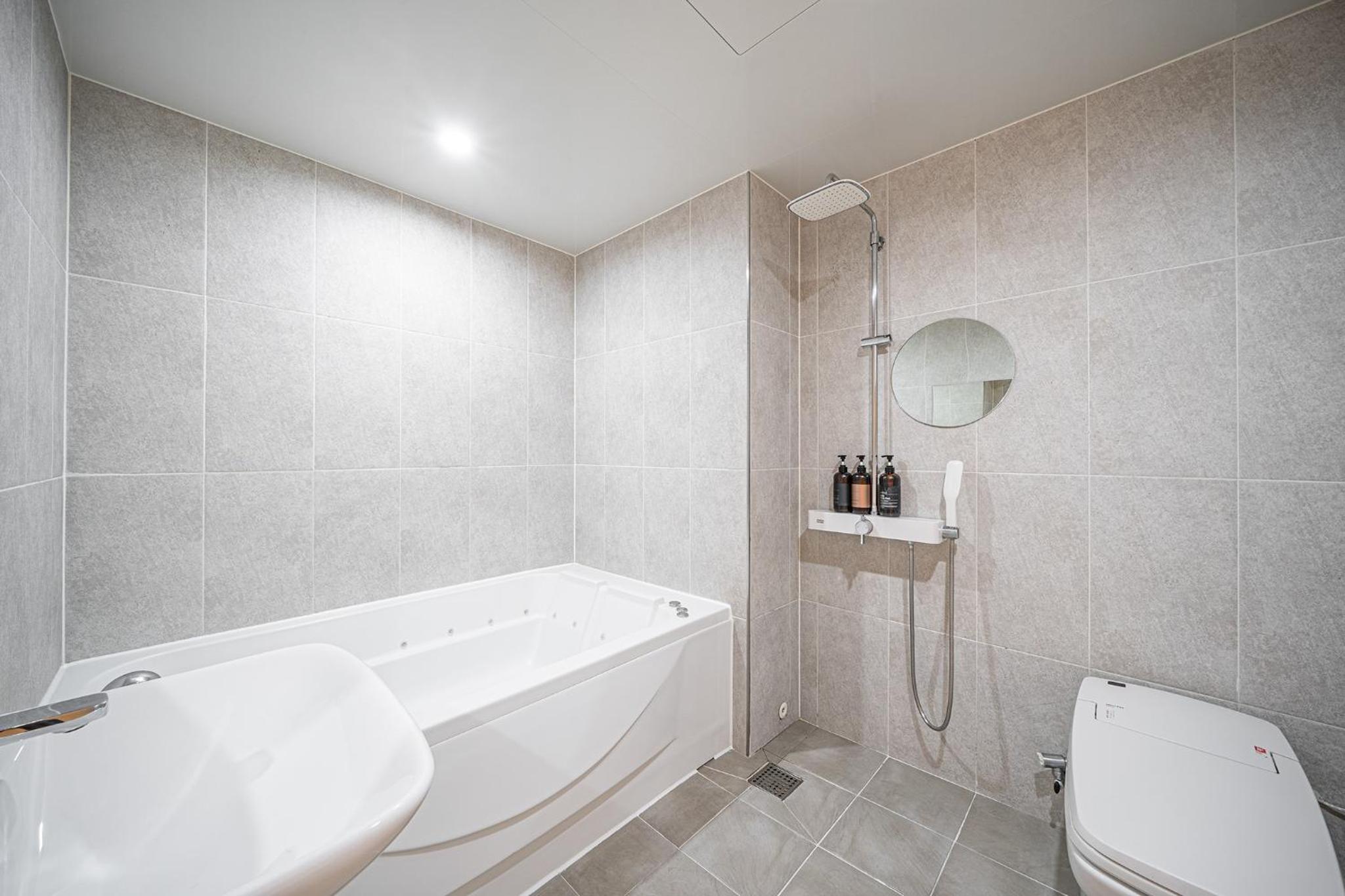 Deluxe Double Room - Photo 5