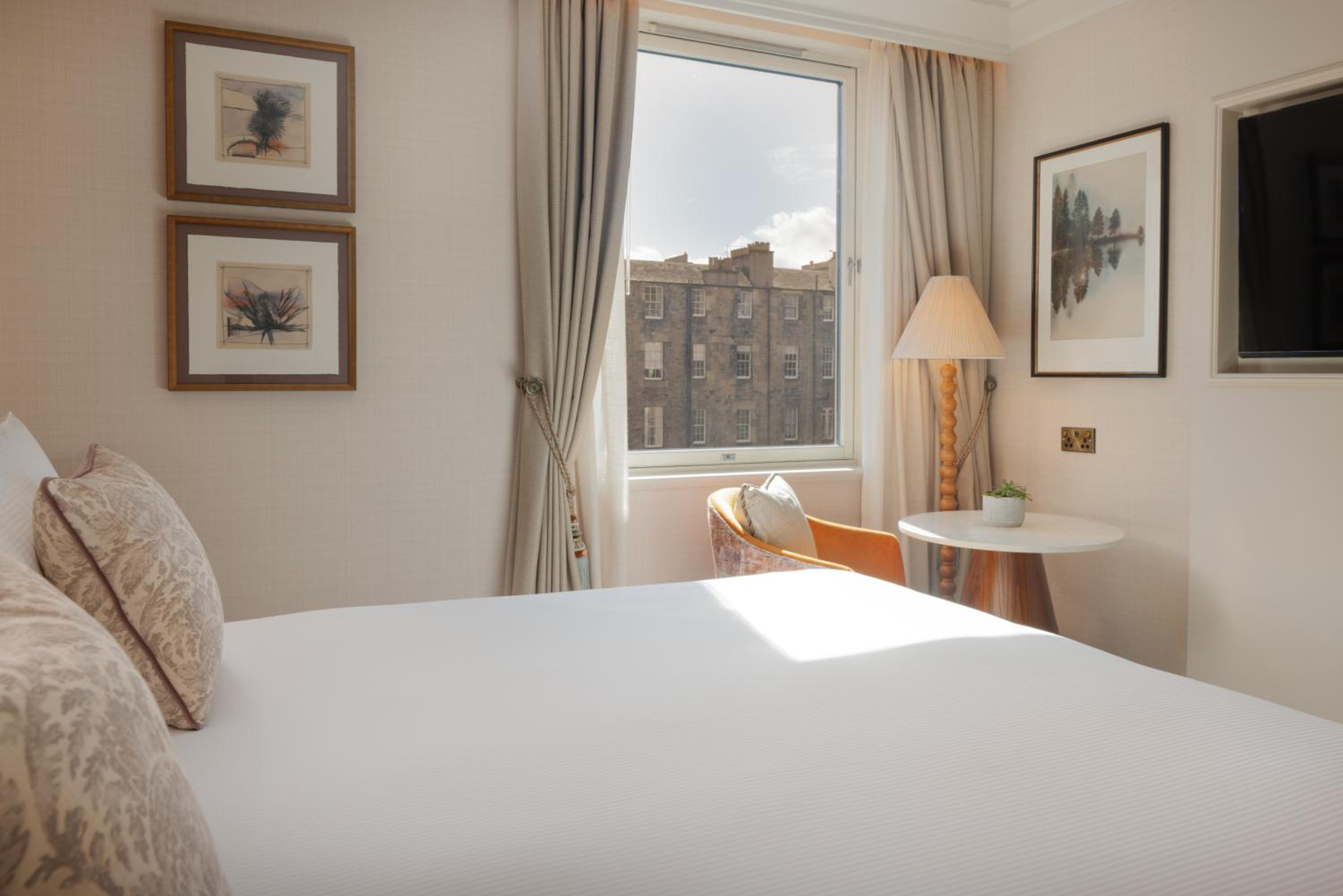 Superior King Room - Photo 1