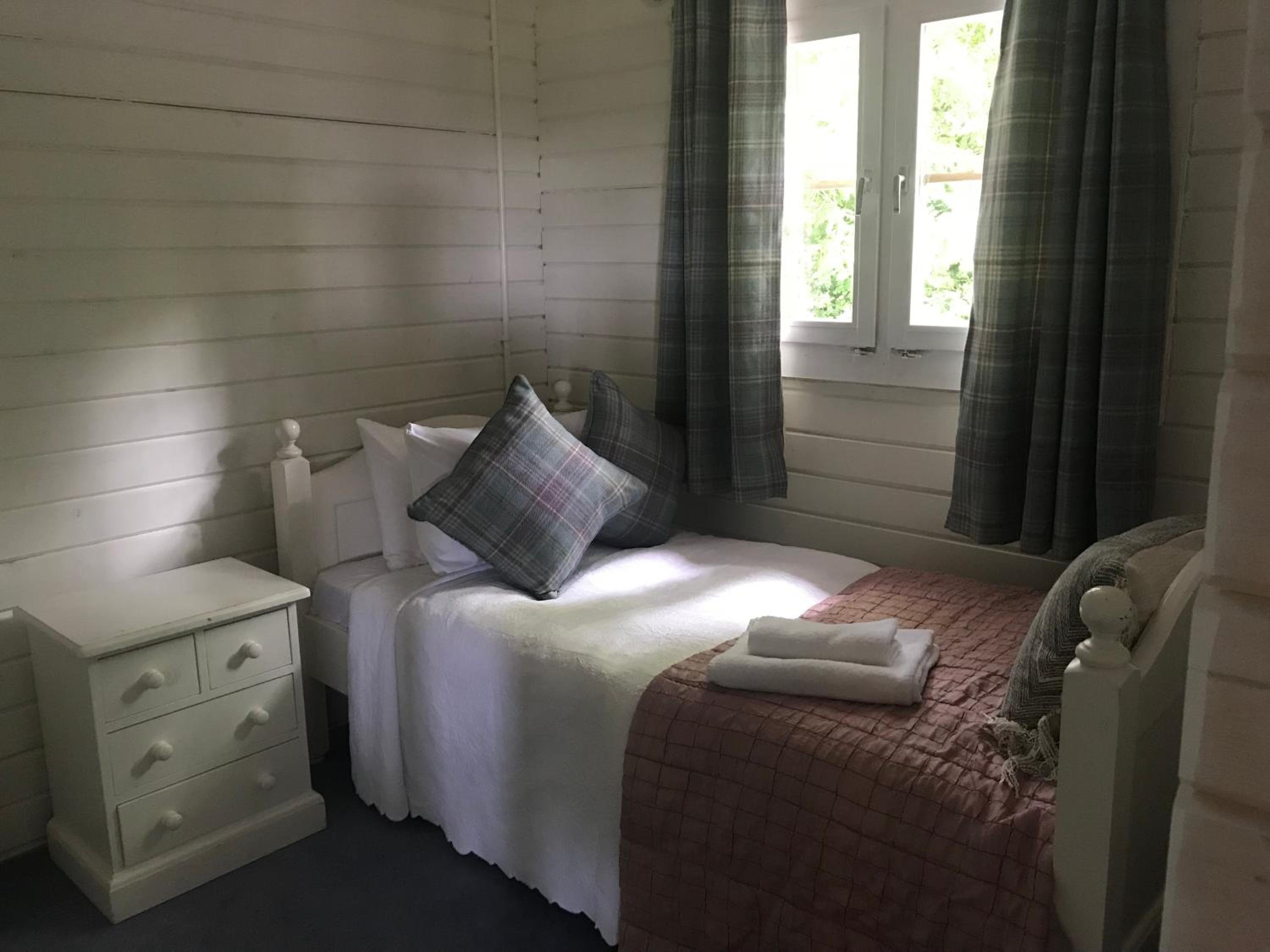 Three-Bedroom Cottage photo 3