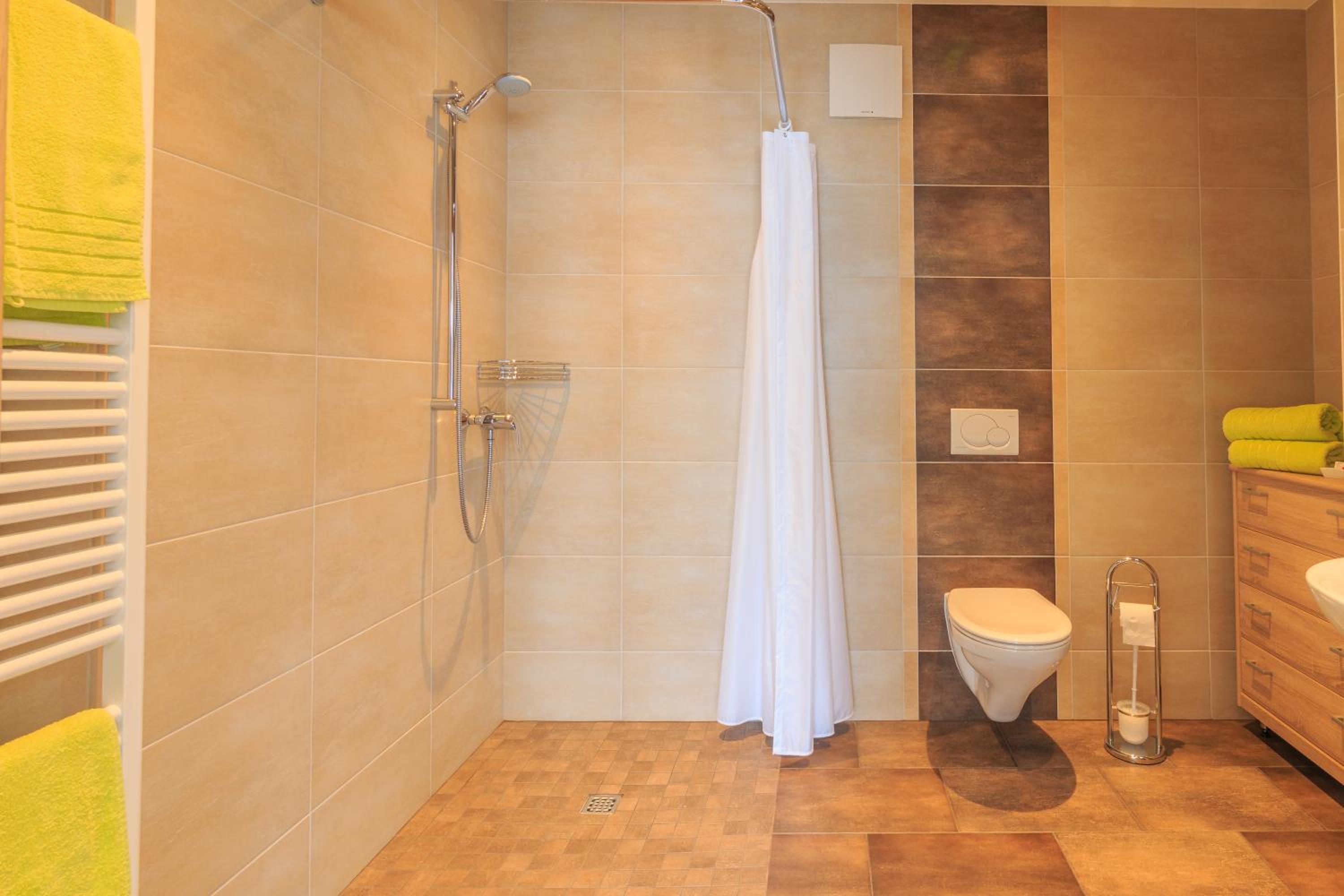 Apartment - Photo 4
