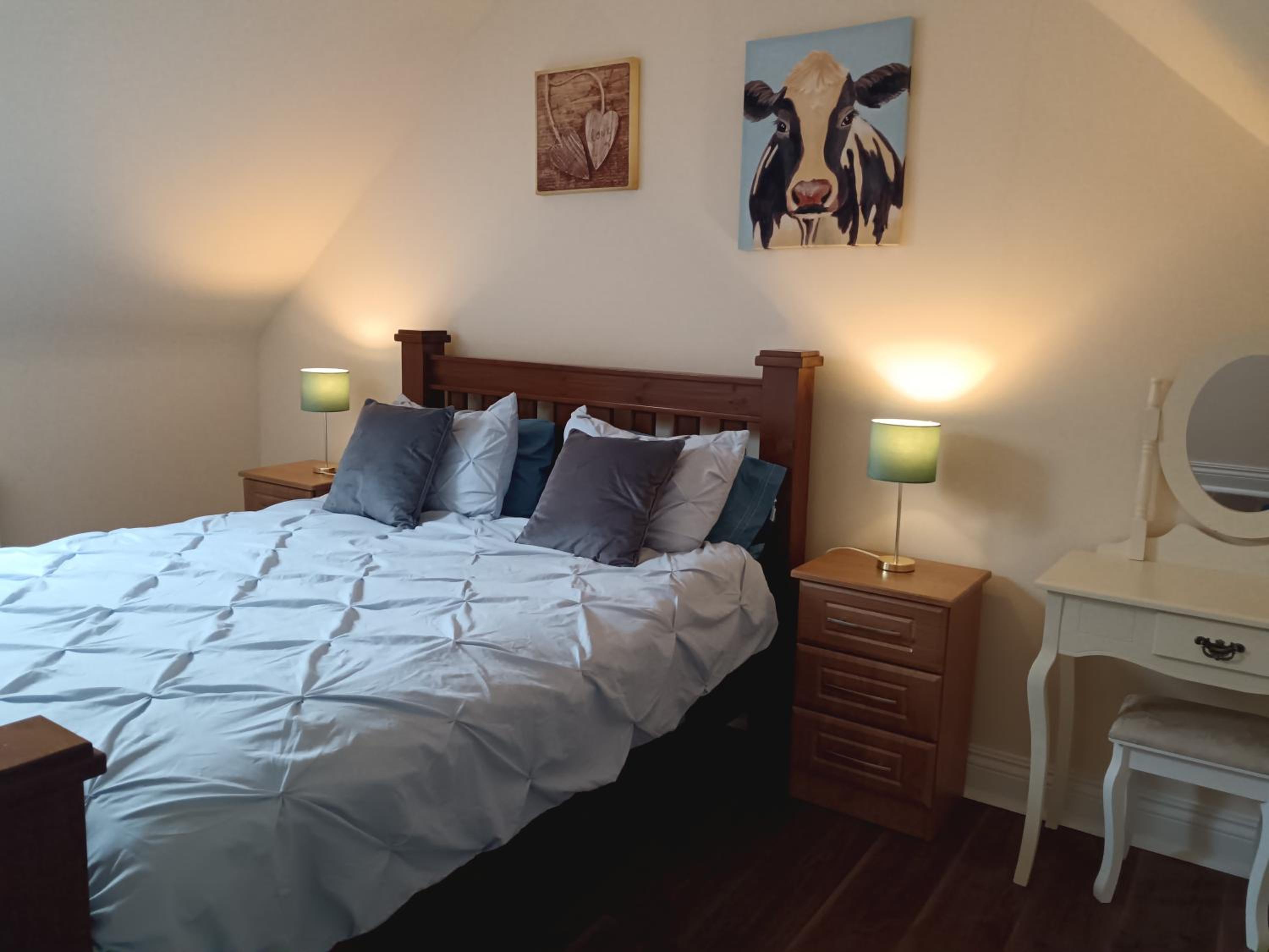 One-Bedroom Apartment - Photo 7