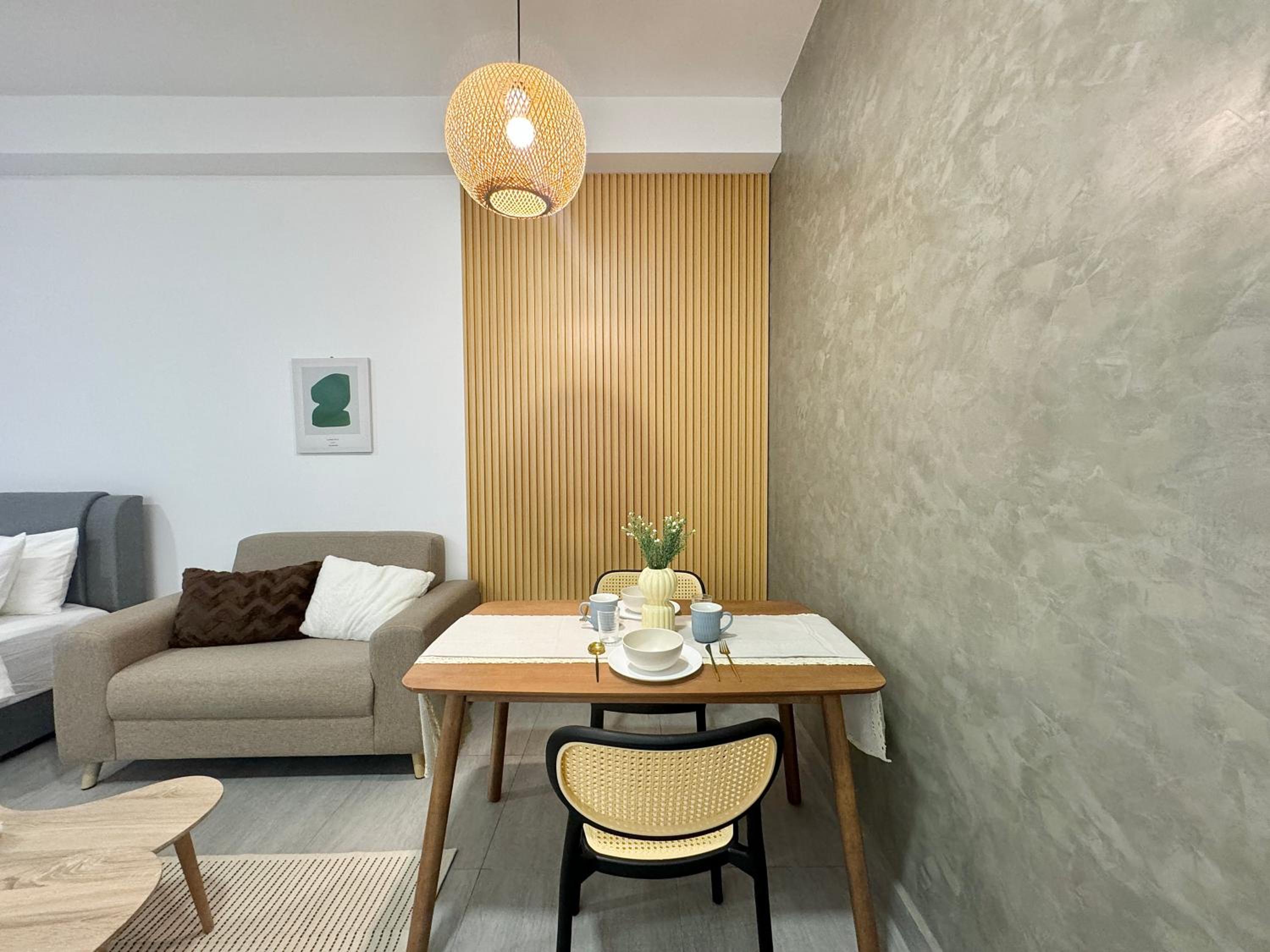 Studio Apartment photo 1