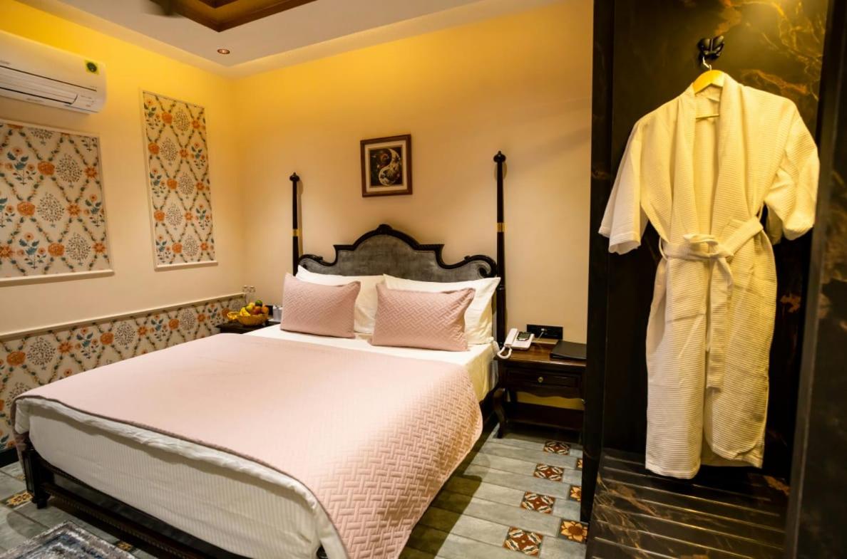 Double Room - Photo 3