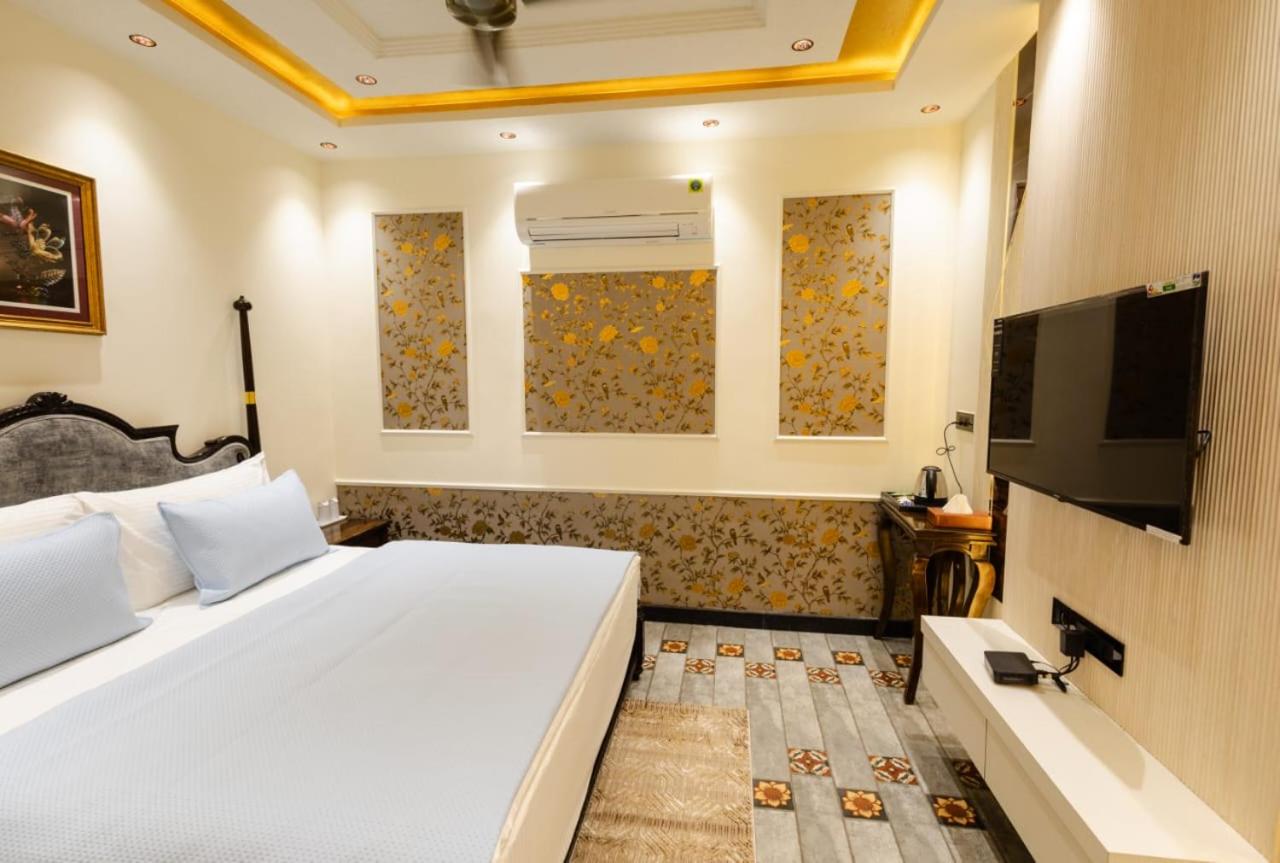 Double Room - Photo 2