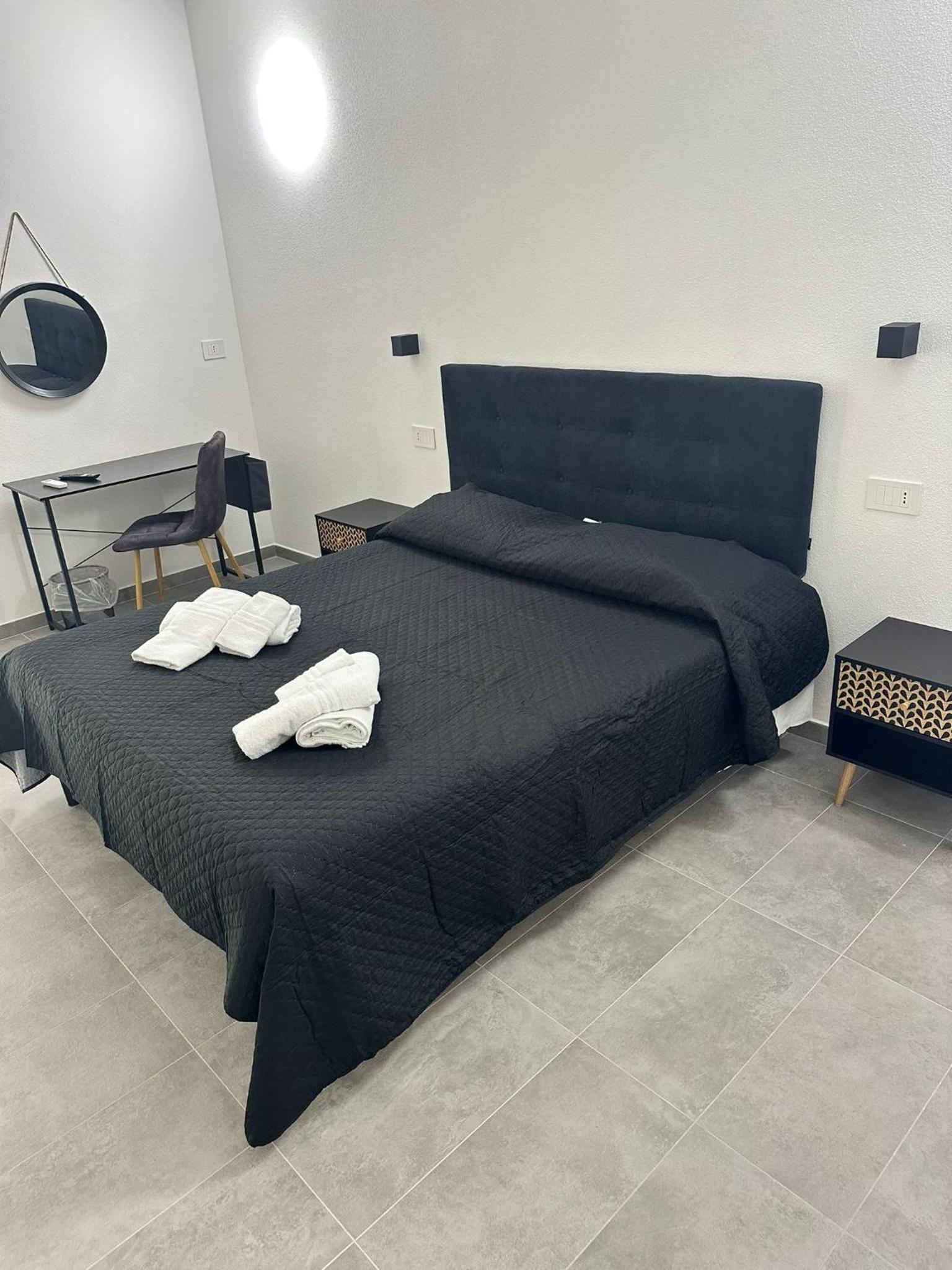 Superior Double Room - Photo 11