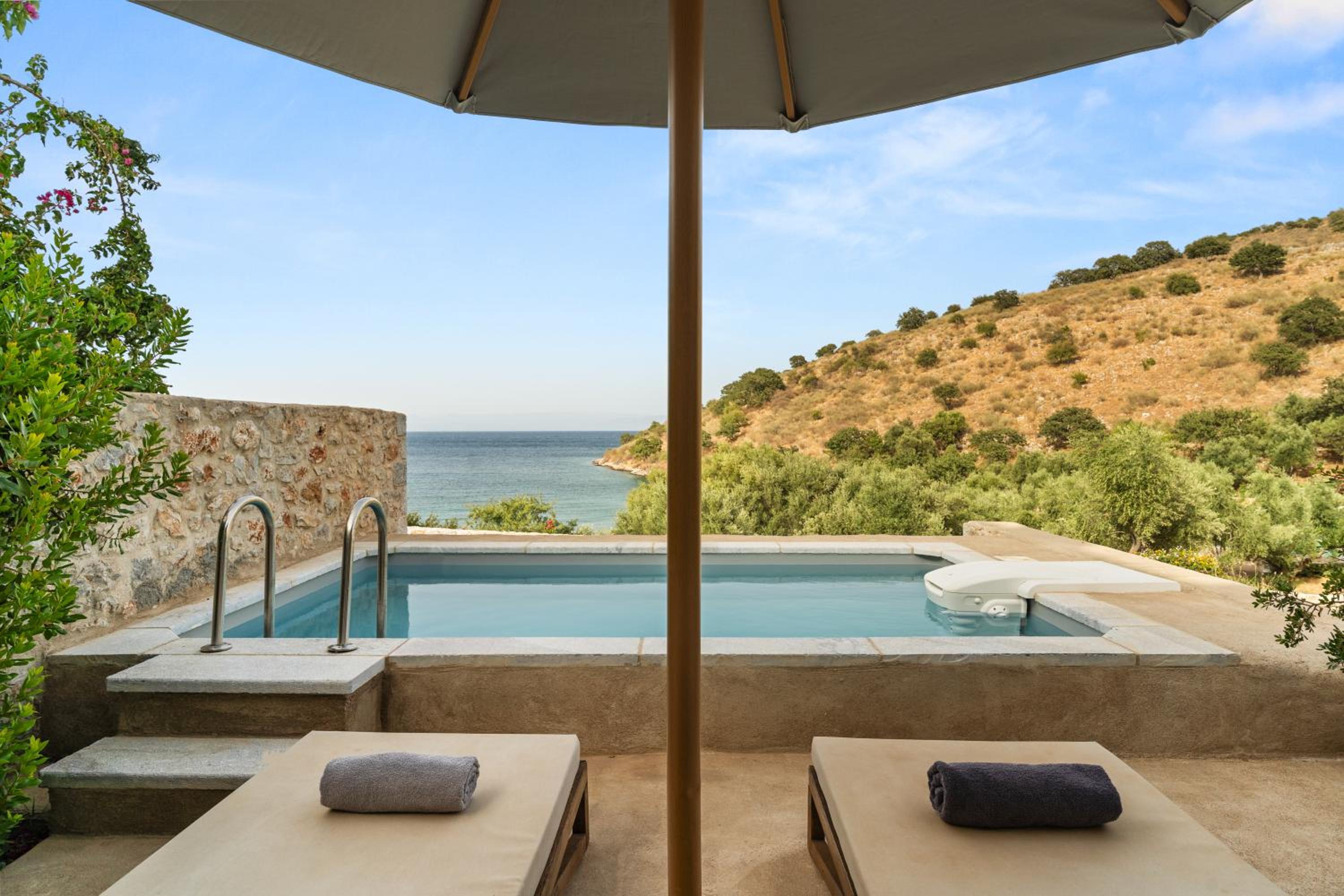 Private Pool Honeymoon Suite Sea View - Photo 13