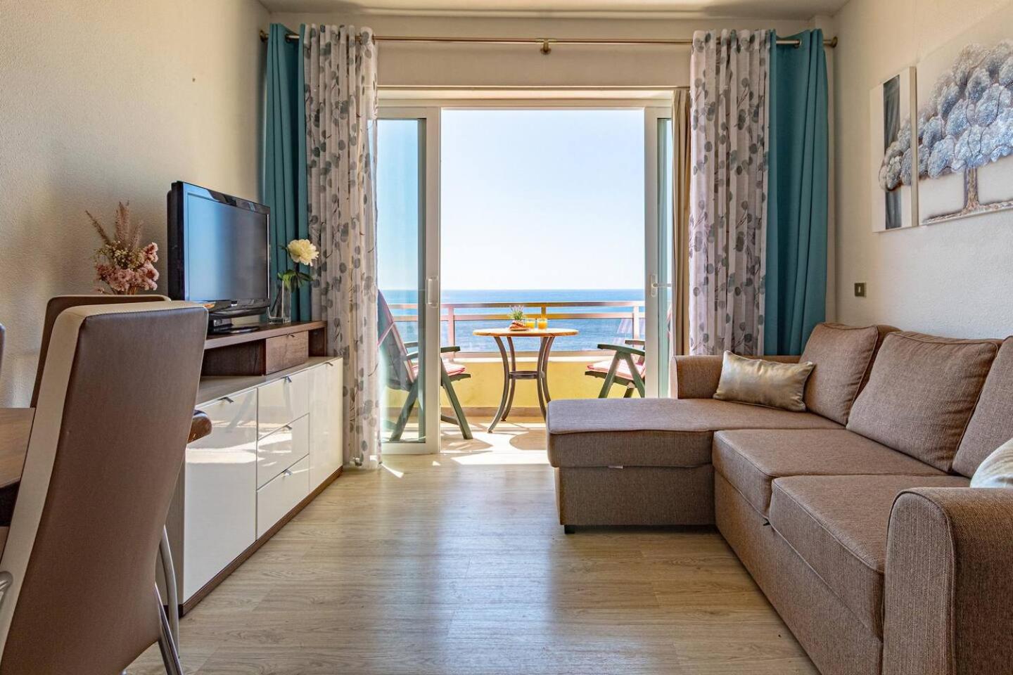 Apartamento con vista al mar