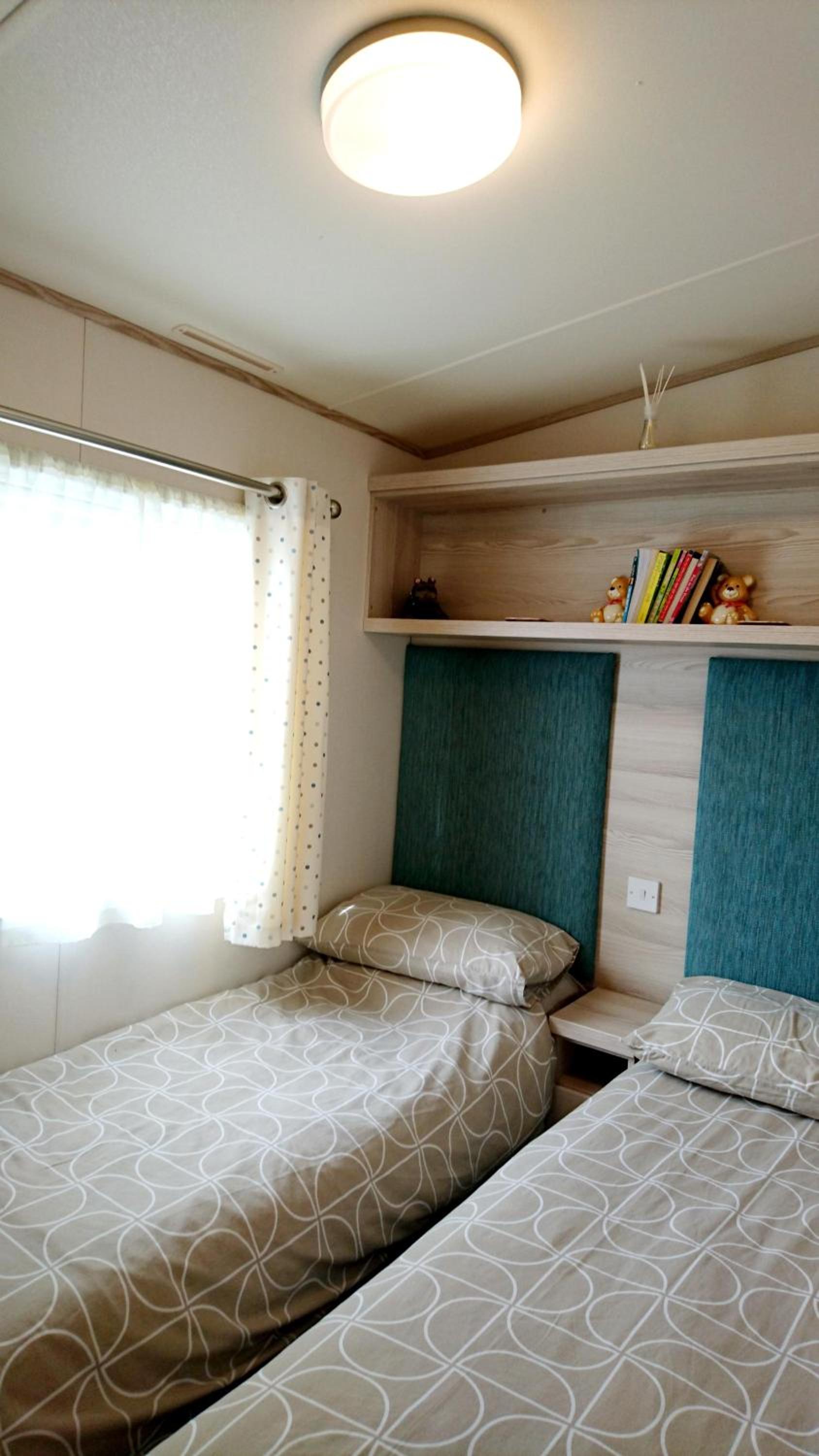 Two-Bedroom House photo 3