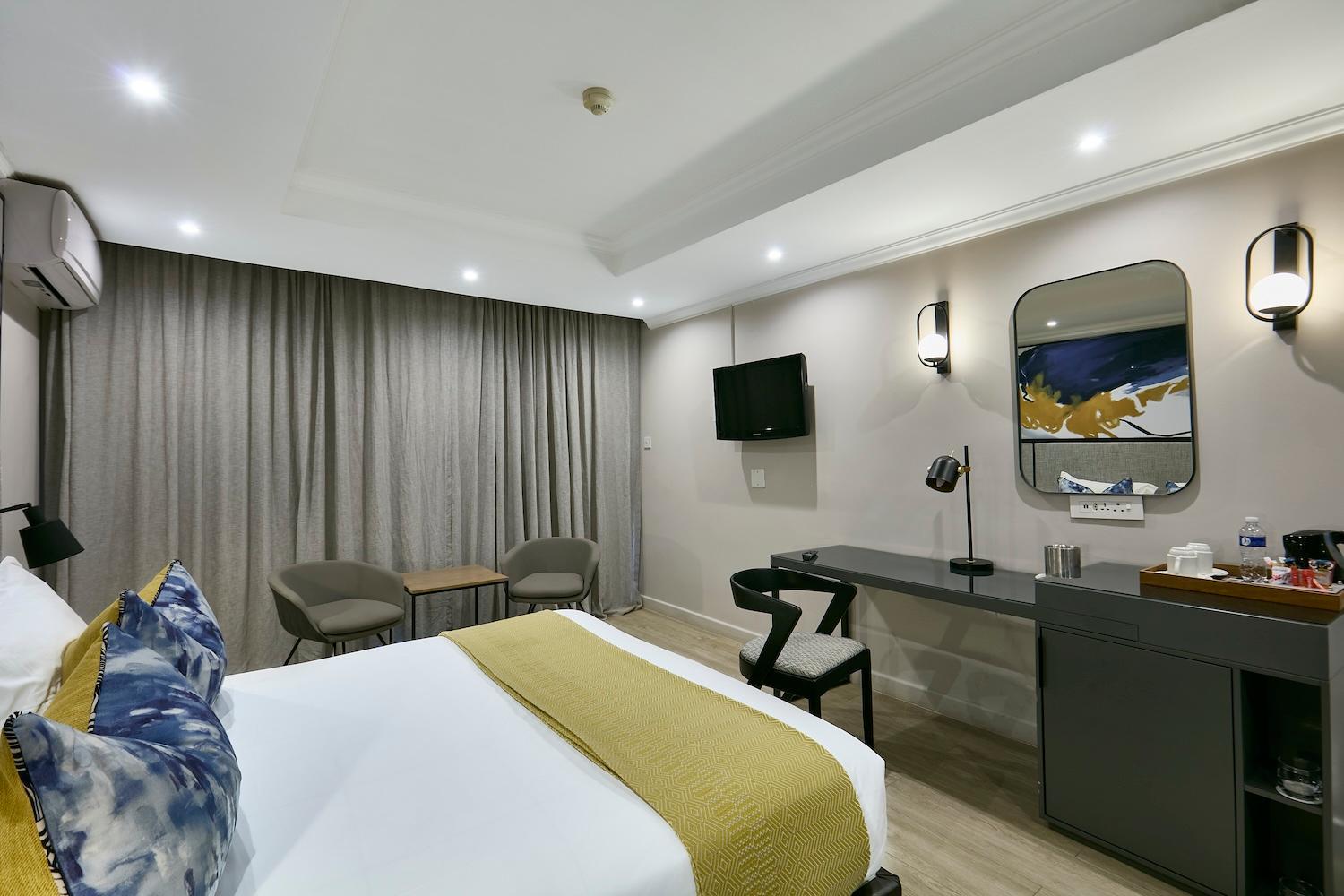 Standard Double or Twin Room photo 3