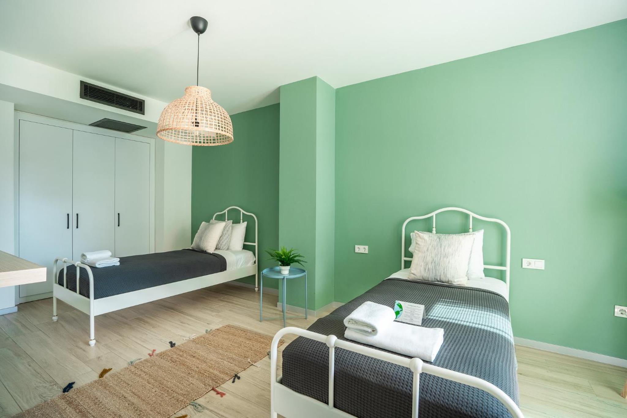 Two-Bedroom Suite - Photo 12