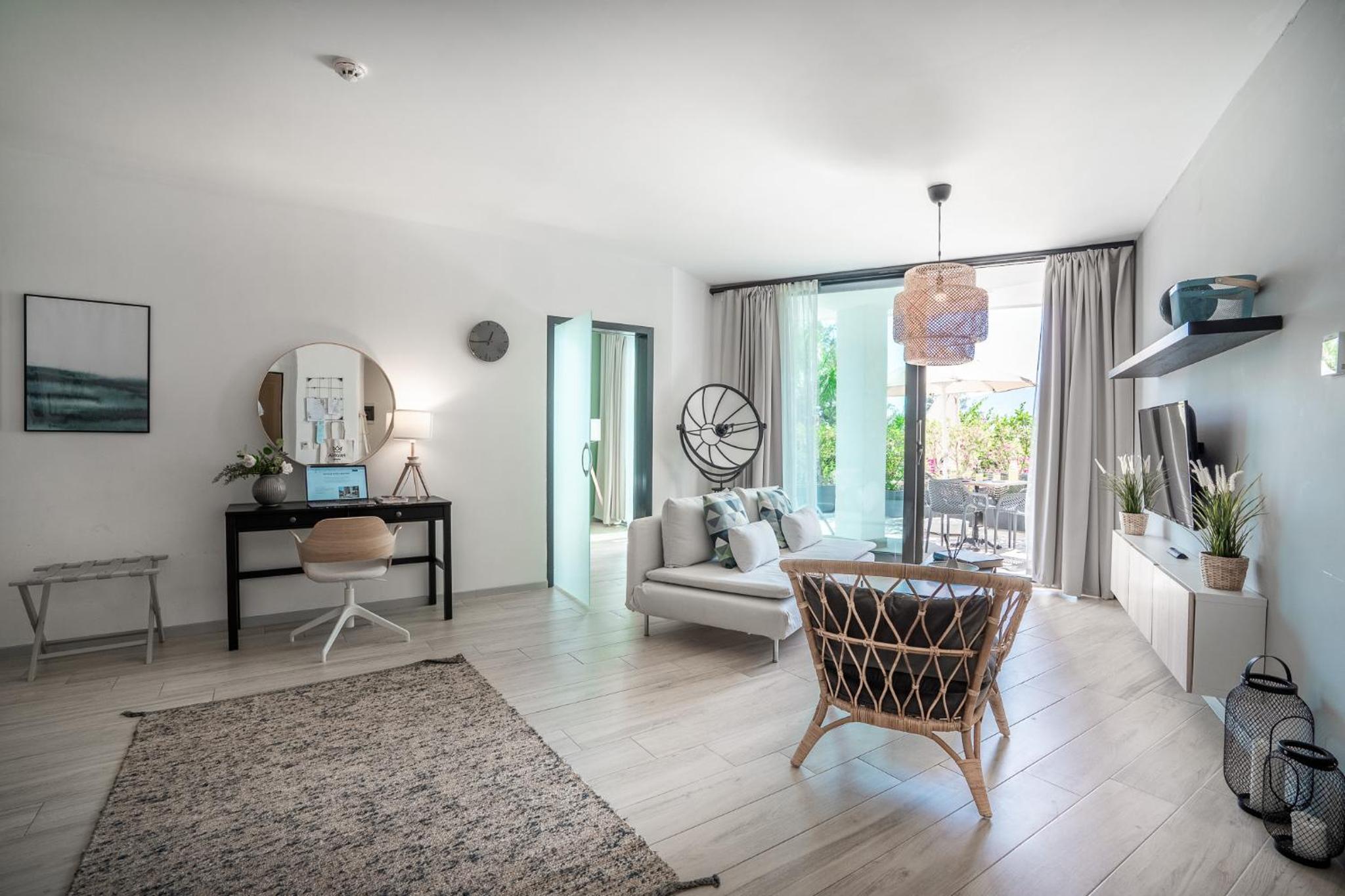 Two-Bedroom Suite - Photo 14