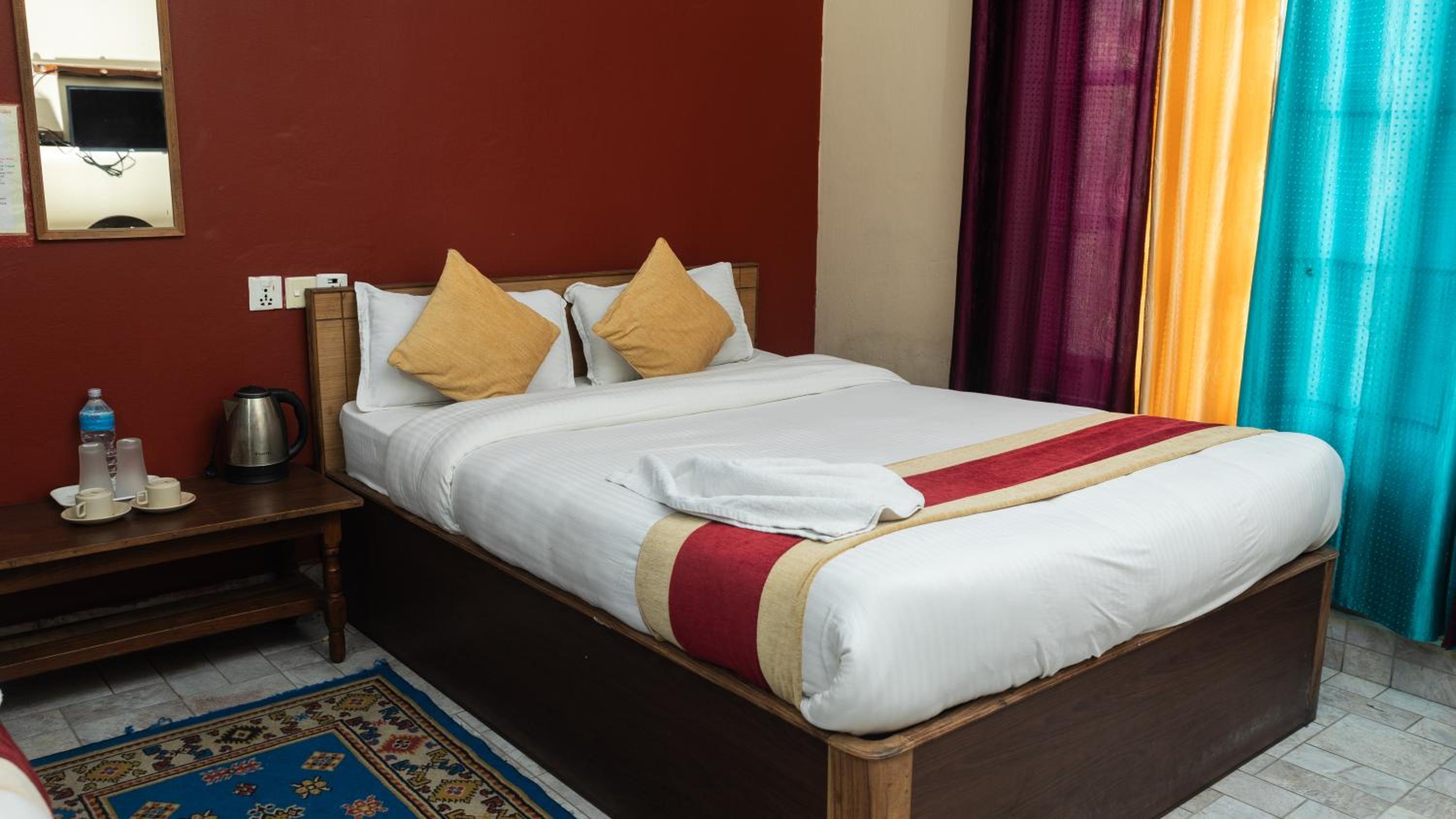 Deluxe Double or Twin Room with Balcony
