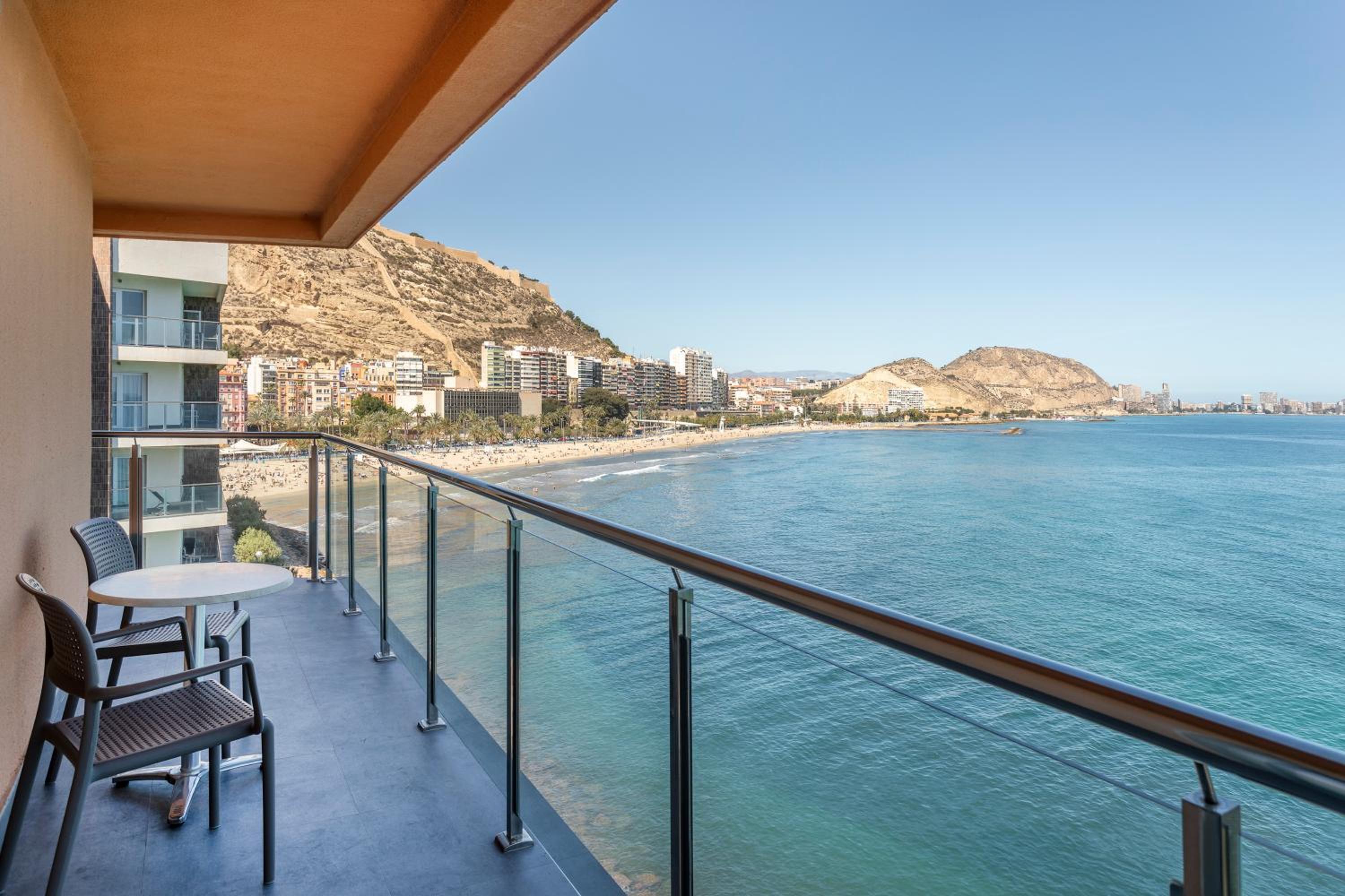 The Townhouse Port View - Photo 7