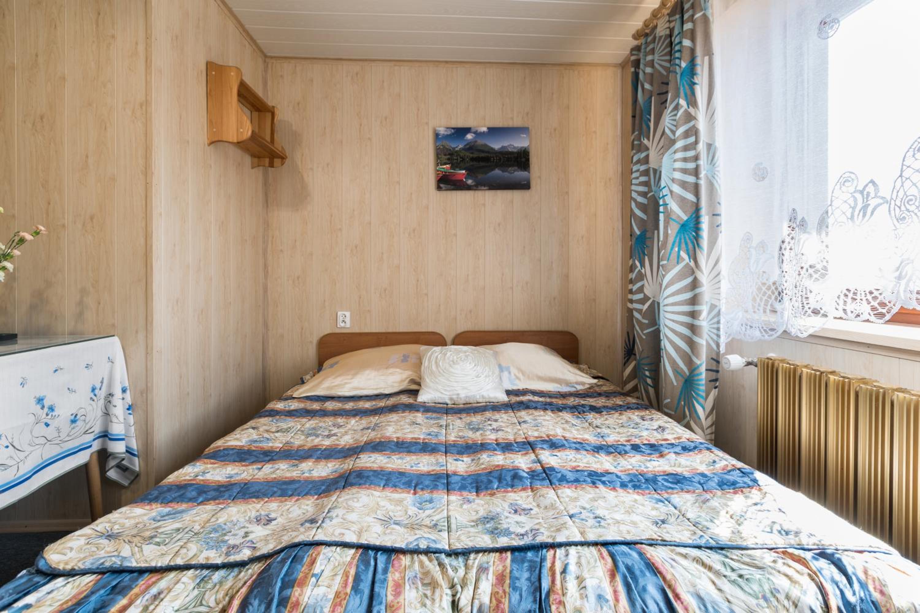 Quadruple Room with Mountain View photo 3