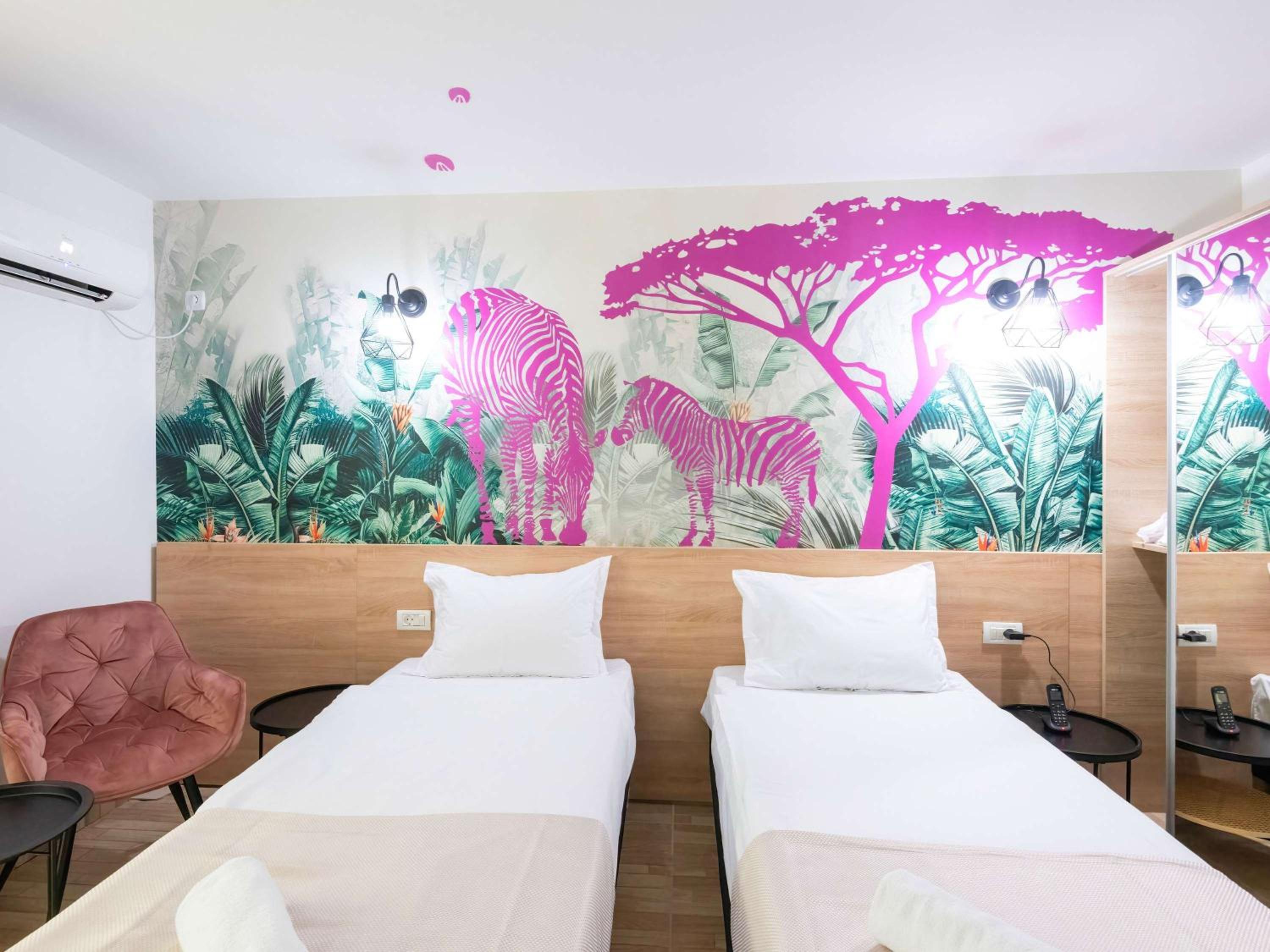 Superior Twin Room with Balcony photo 2