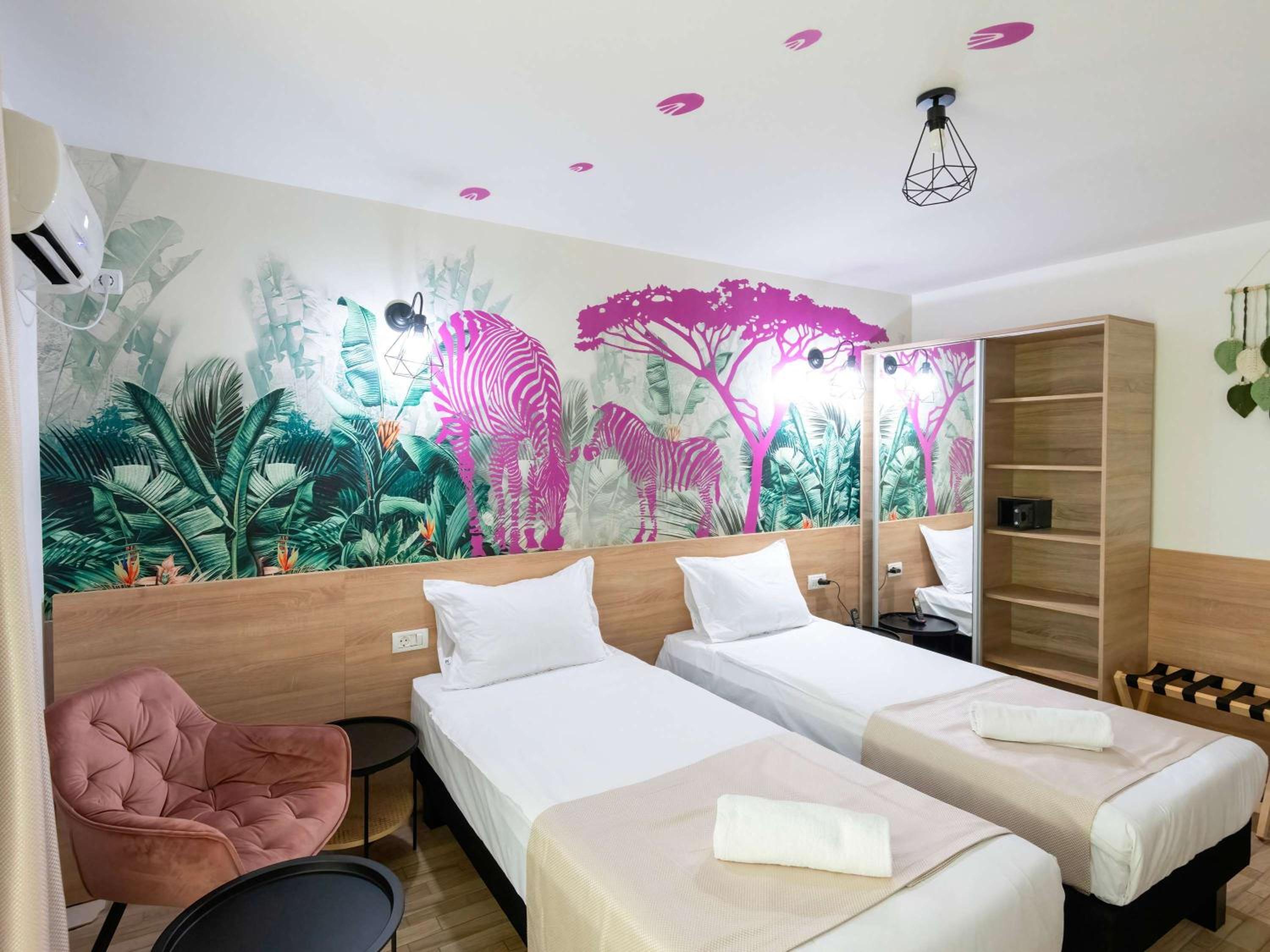 Superior Twin Room with Balcony photo 3