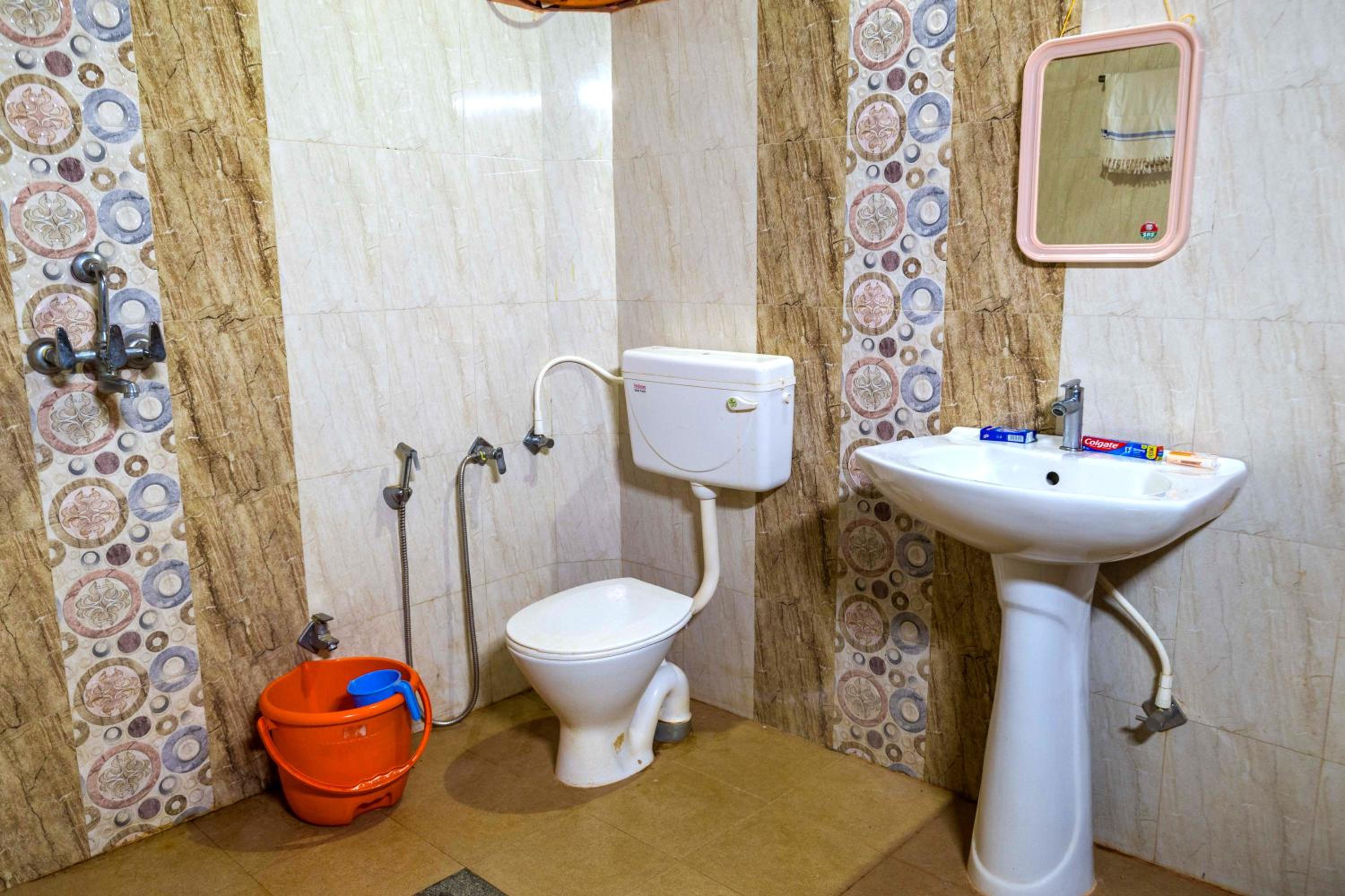 Deluxe Double Or Twin Room photo 3