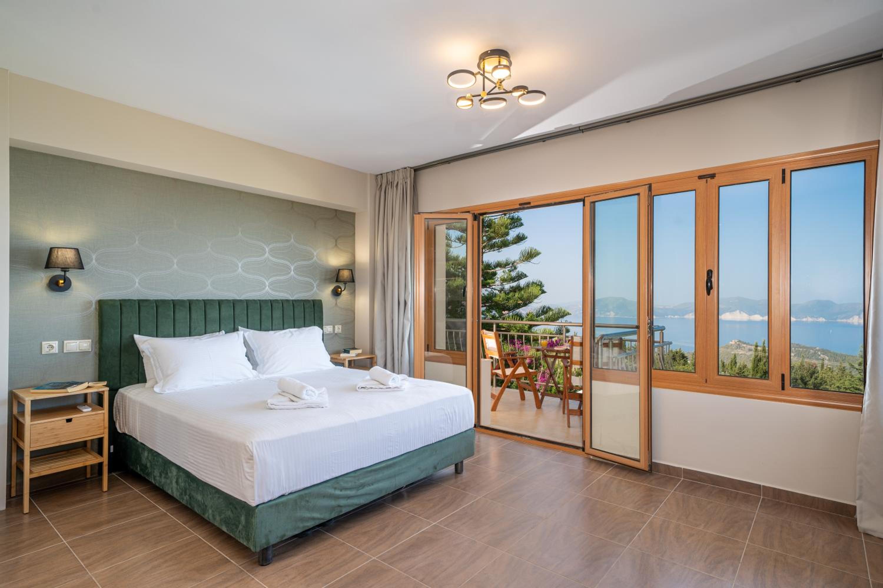 Junior Suite with Sea View photo 1